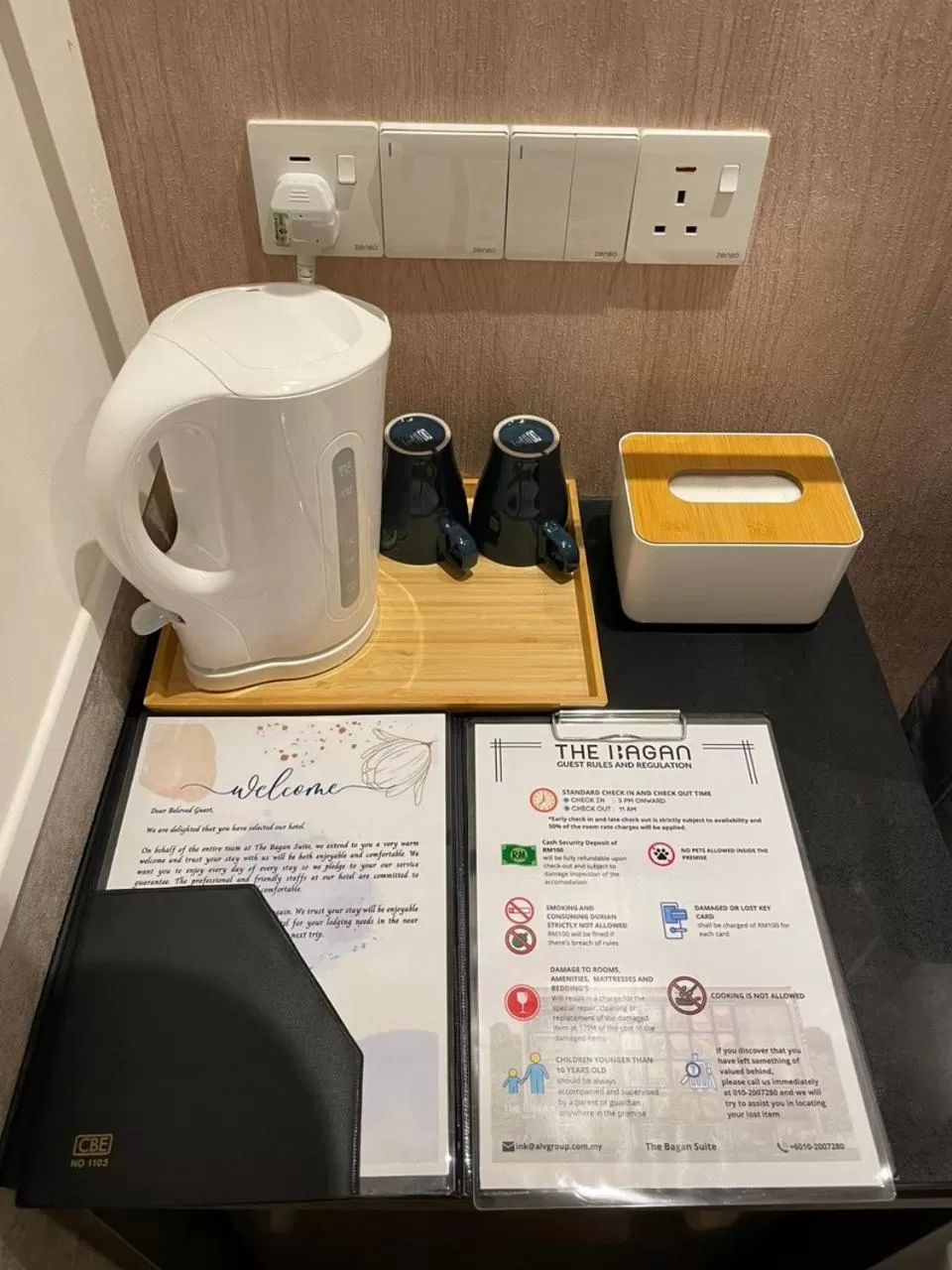 Kitchen or kitchenette in Bagan Suite