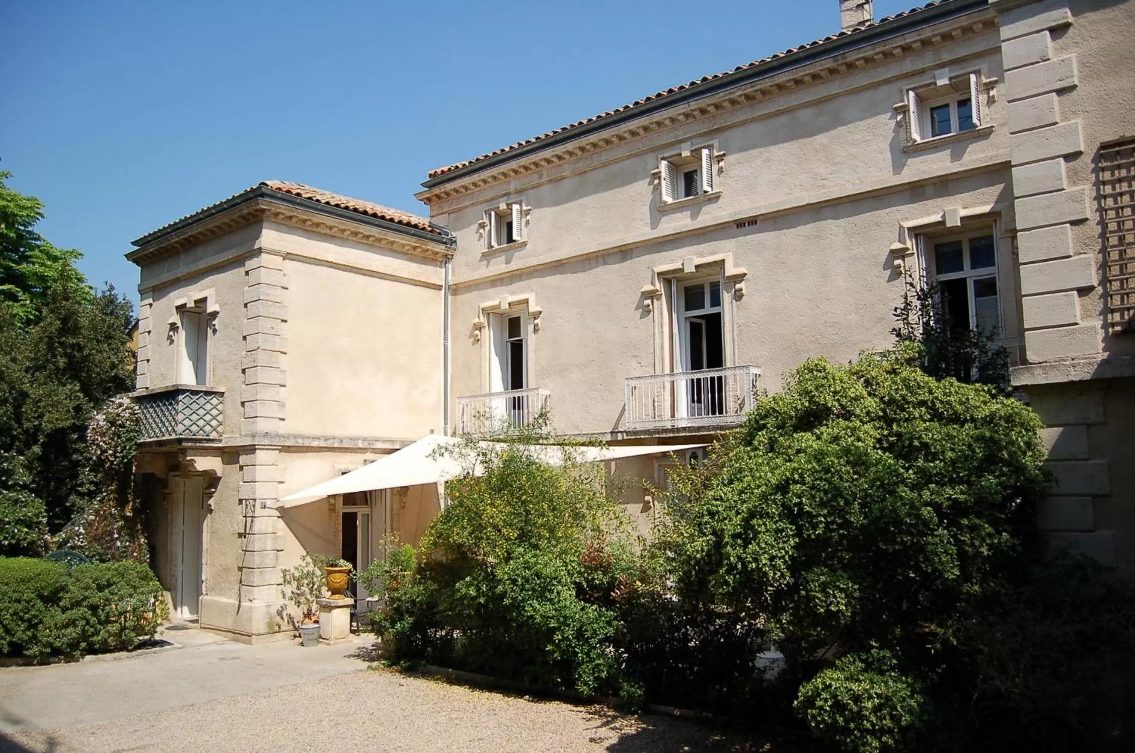 Property building in Hôtel du Parc