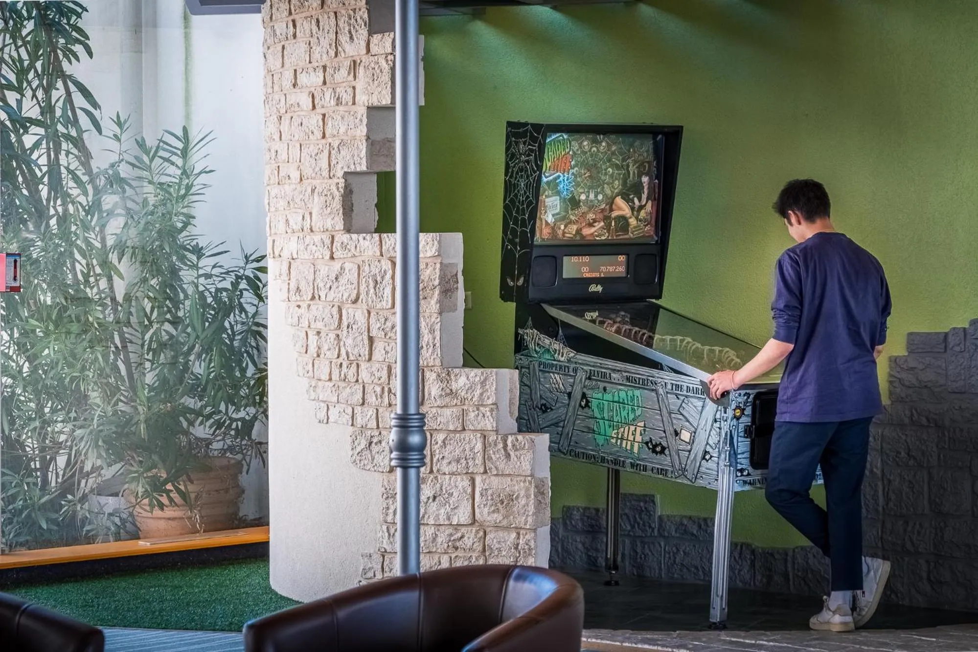 People in Hôtel Akena Poitiers Nord Futuroscope