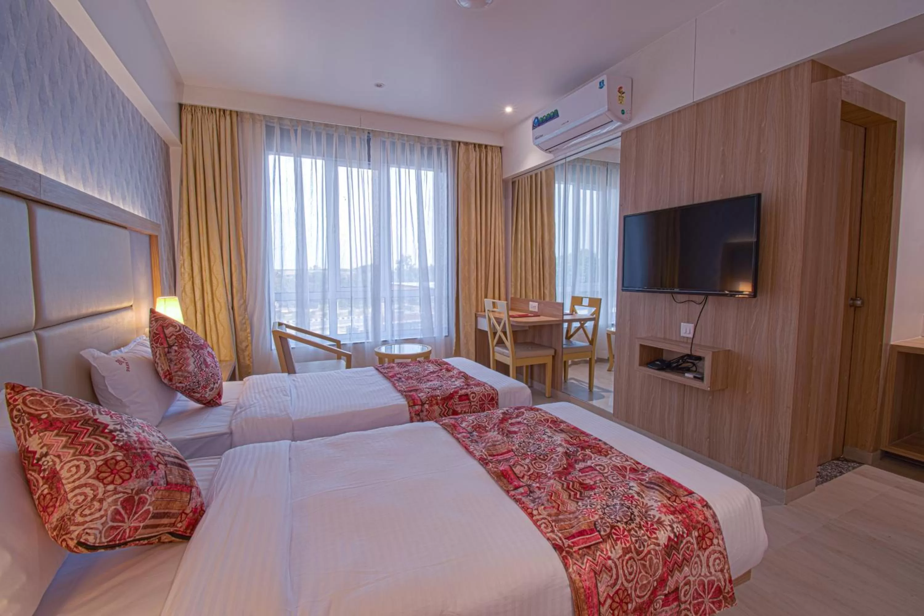 Photo of the whole room, Bed in Hotel Park Tree, NEAR 5 STAR MIDC, KANERIWADI, NH4 GOA HIGHWAY KOLHAPUR