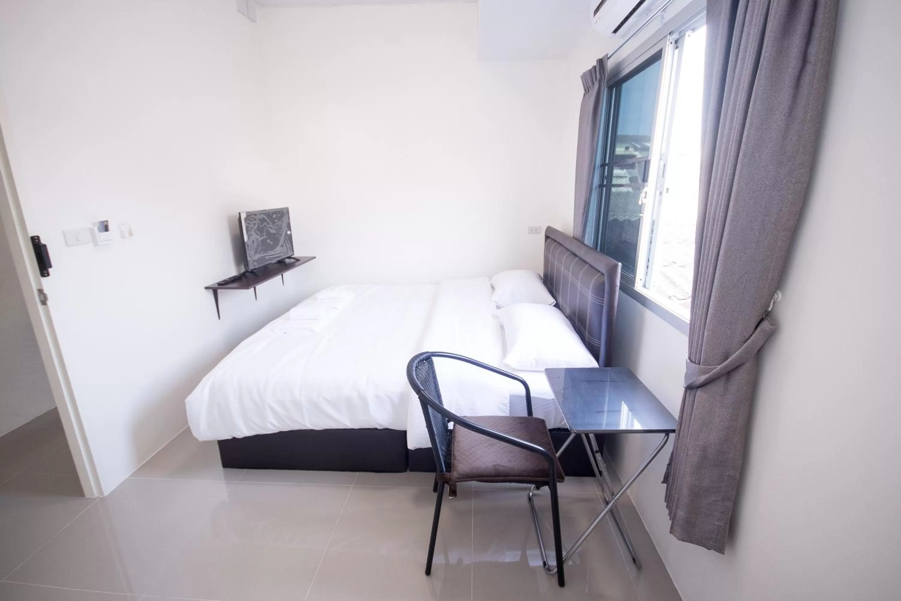 Bed in ninaguesthouse