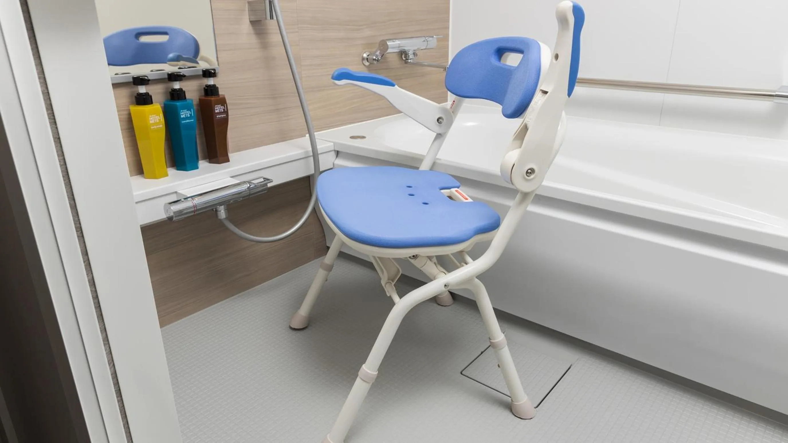 JR-East Hotel Mets Yokohama Tsurumi