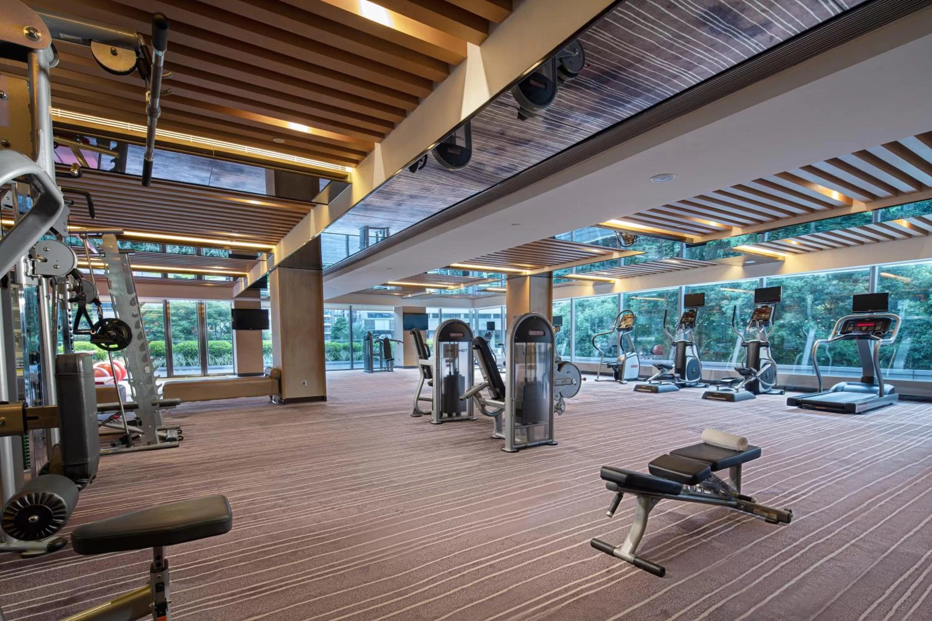 Fitness centre/facilities in Crowne Plaza Guangzhou Huadu by IHG