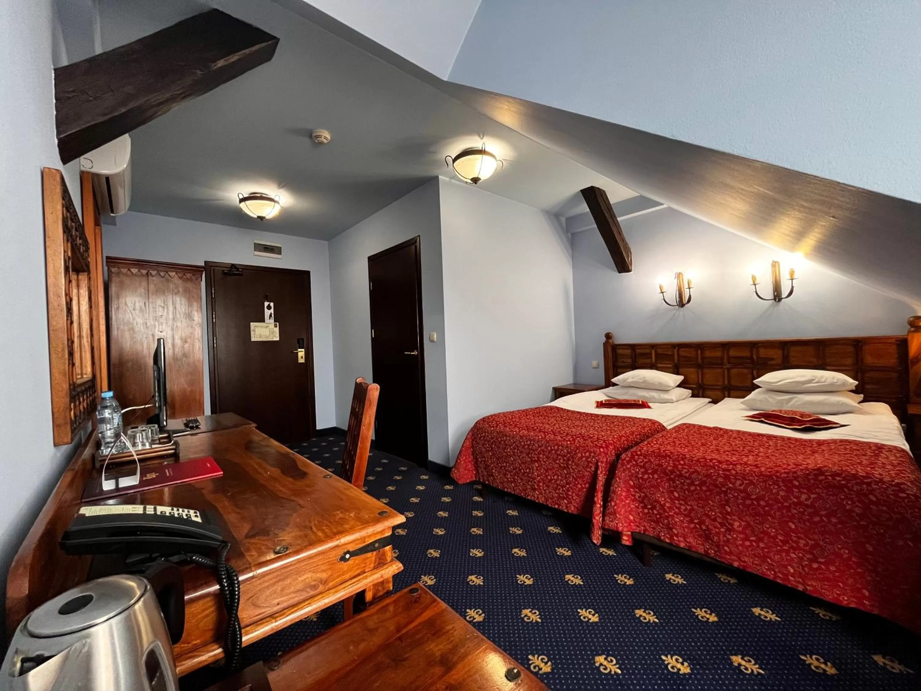 Photo of the whole room, Bed in Hotel Zamek Ryn