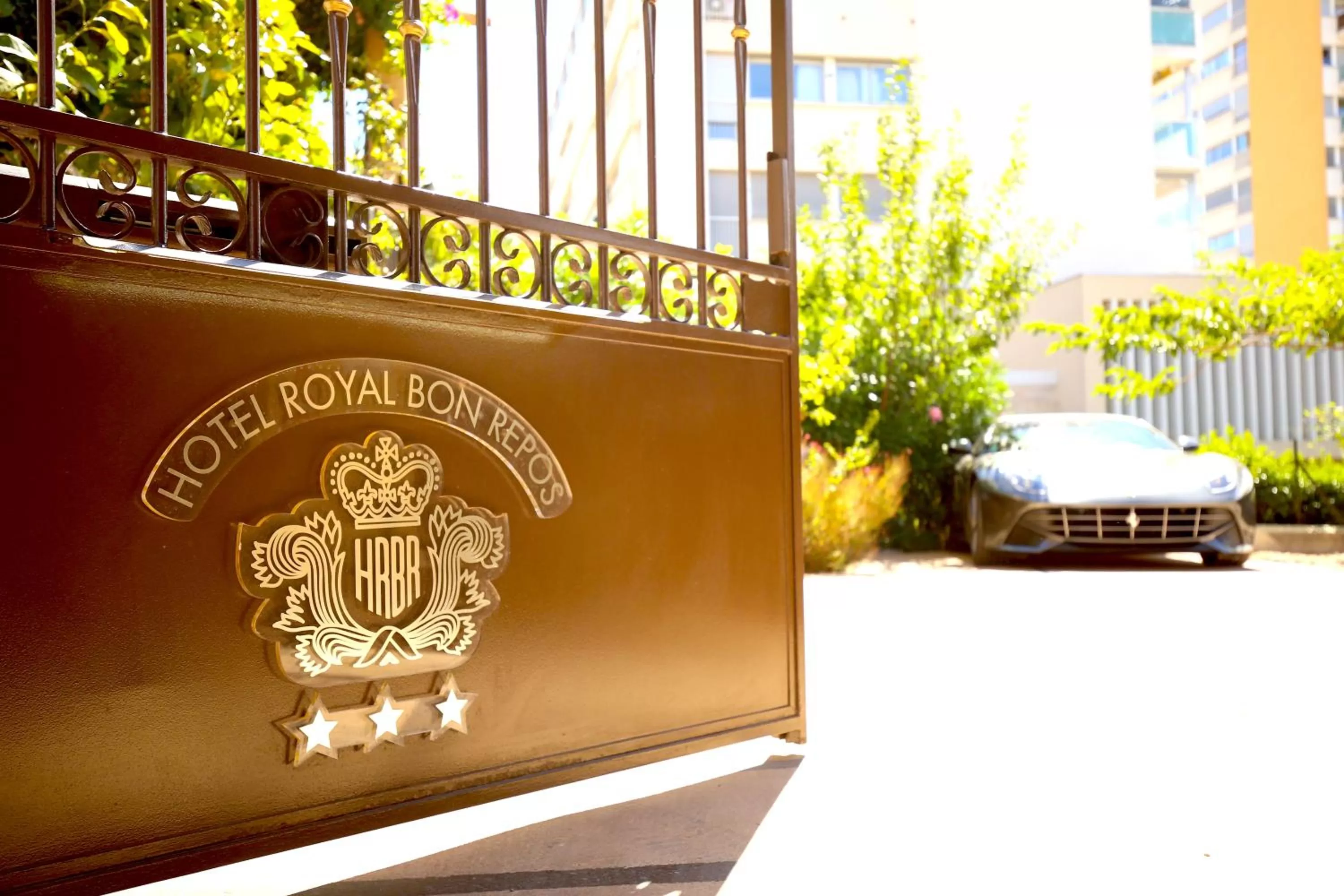 Property logo or sign in Hotel Royal Bon Repos