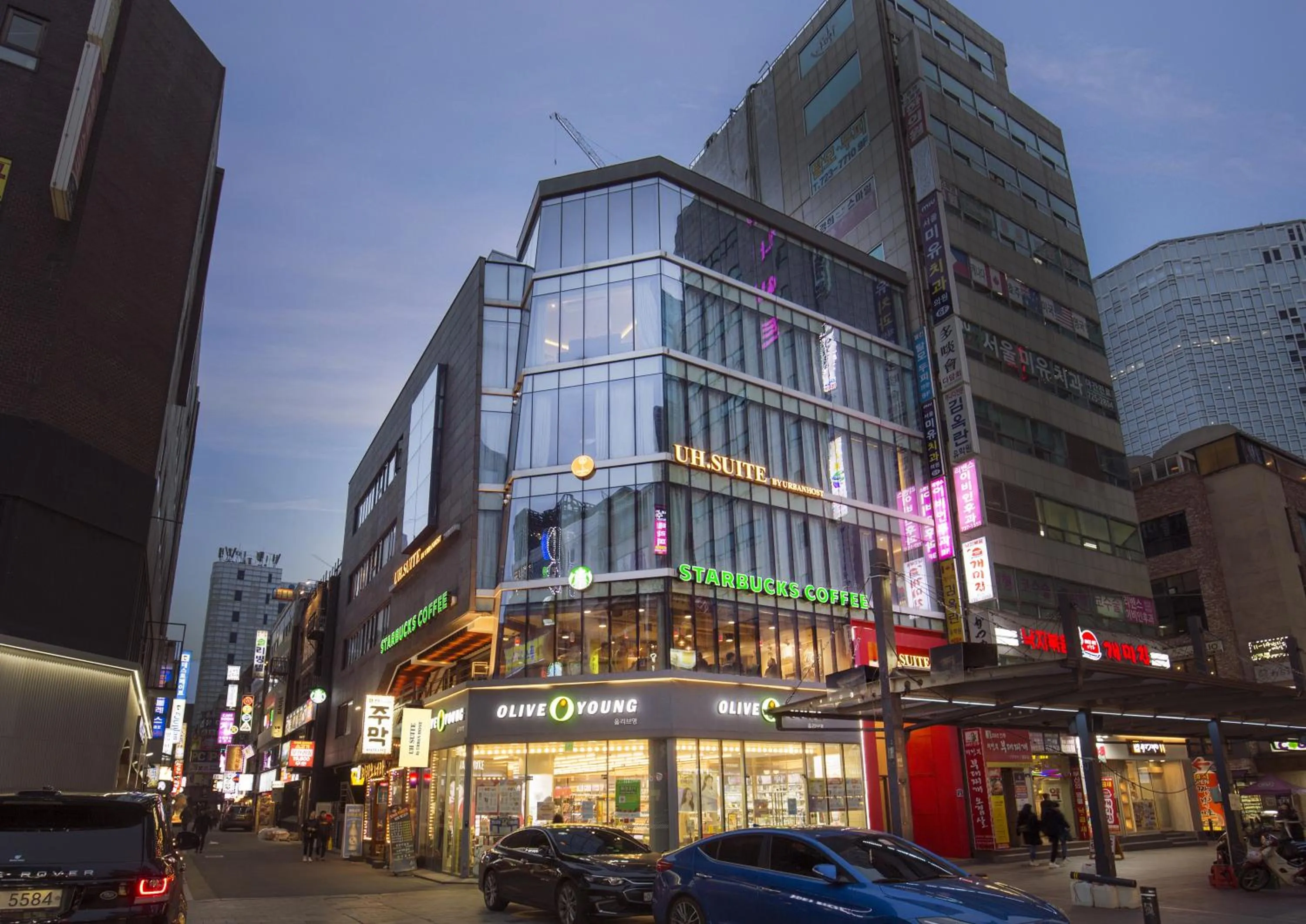 Property Building in UH Suite The Jongno