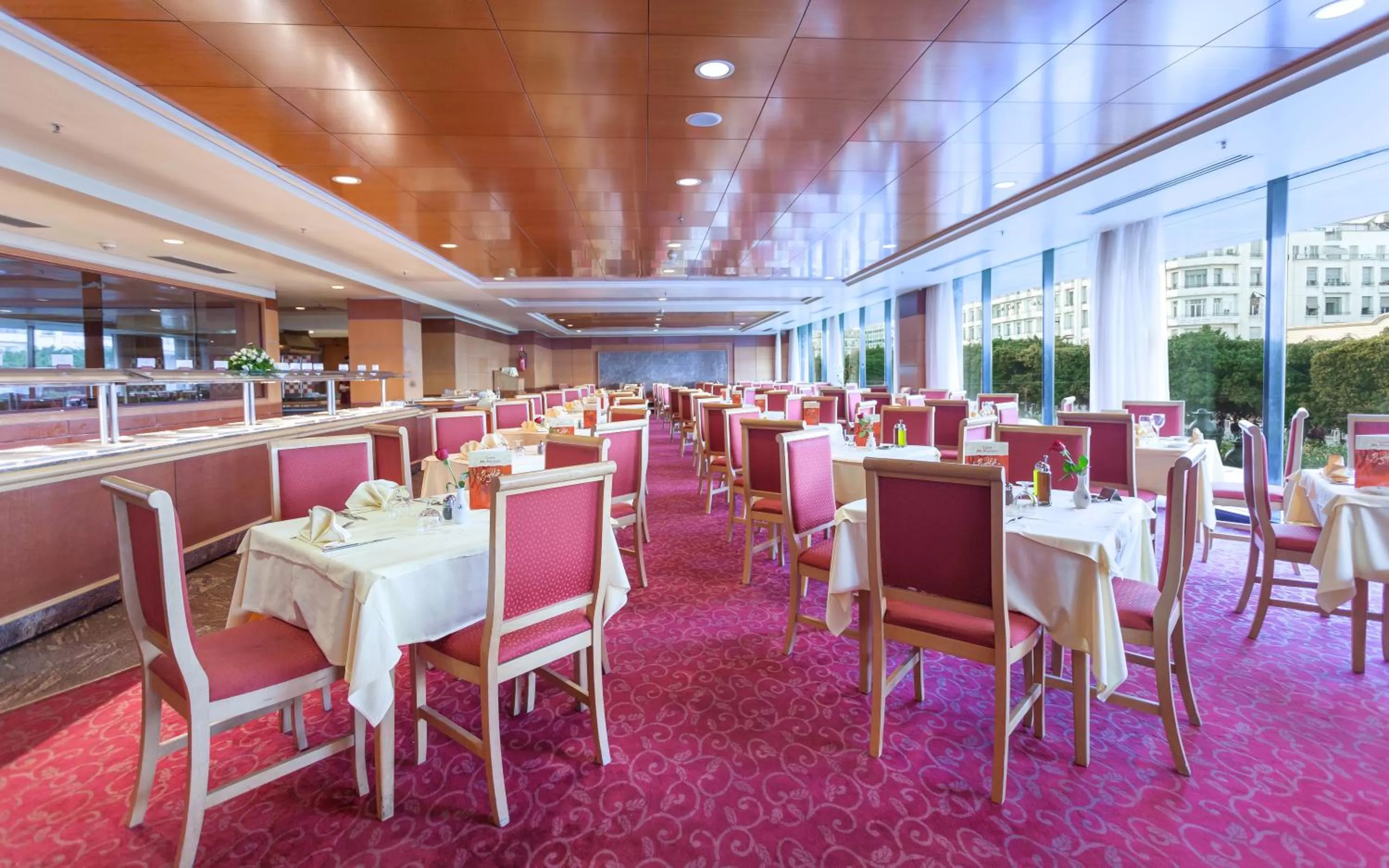Restaurant/places to eat in El Mouradi Hotel Africa Tunis