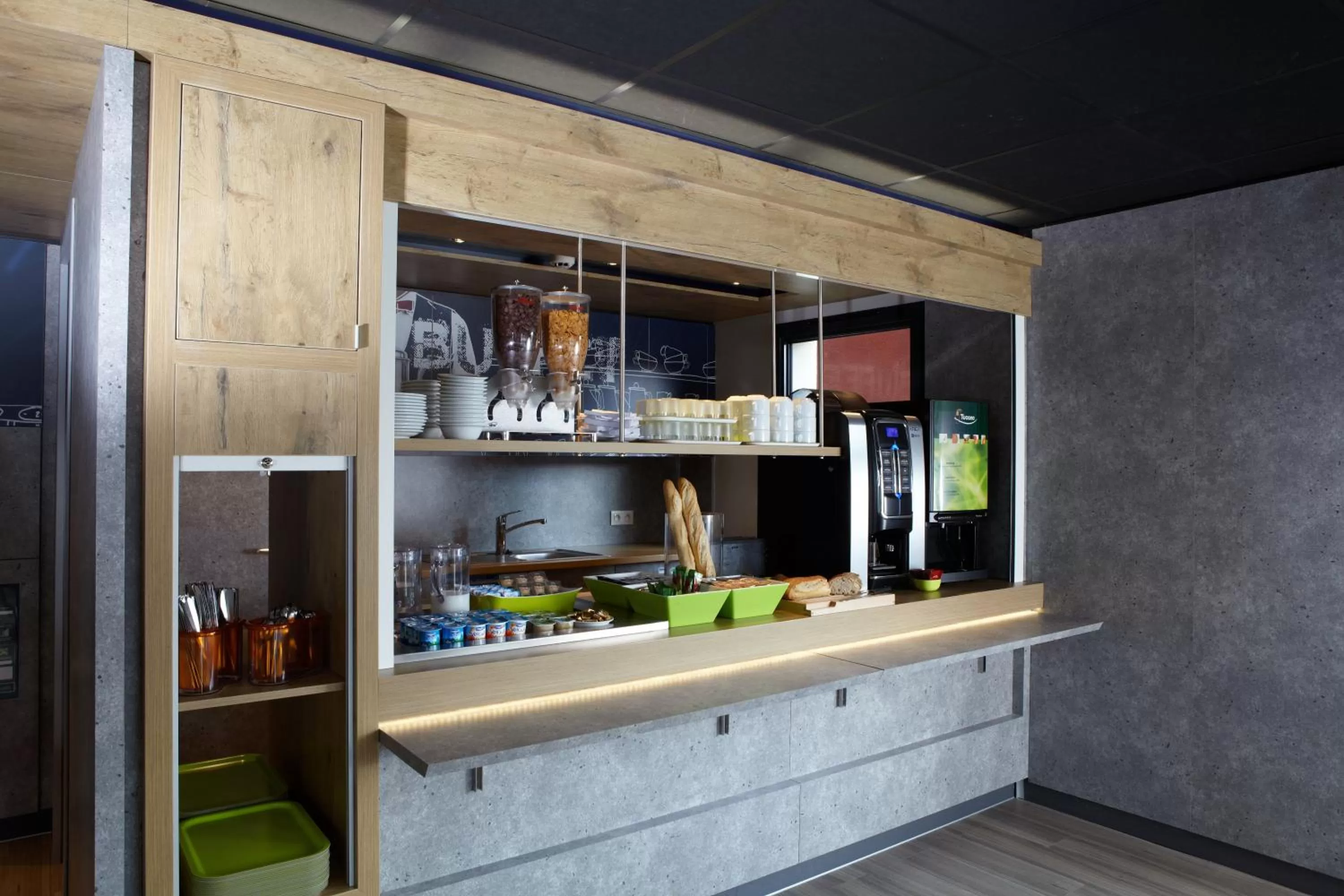 Restaurant/places to eat in ibis budget Pontarlier