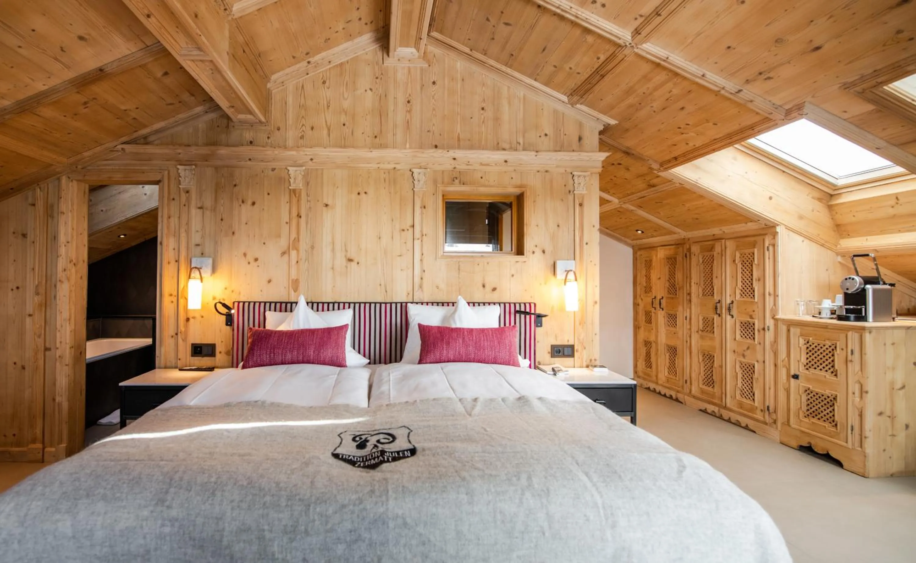 Bed in Tradition Julen Hotel