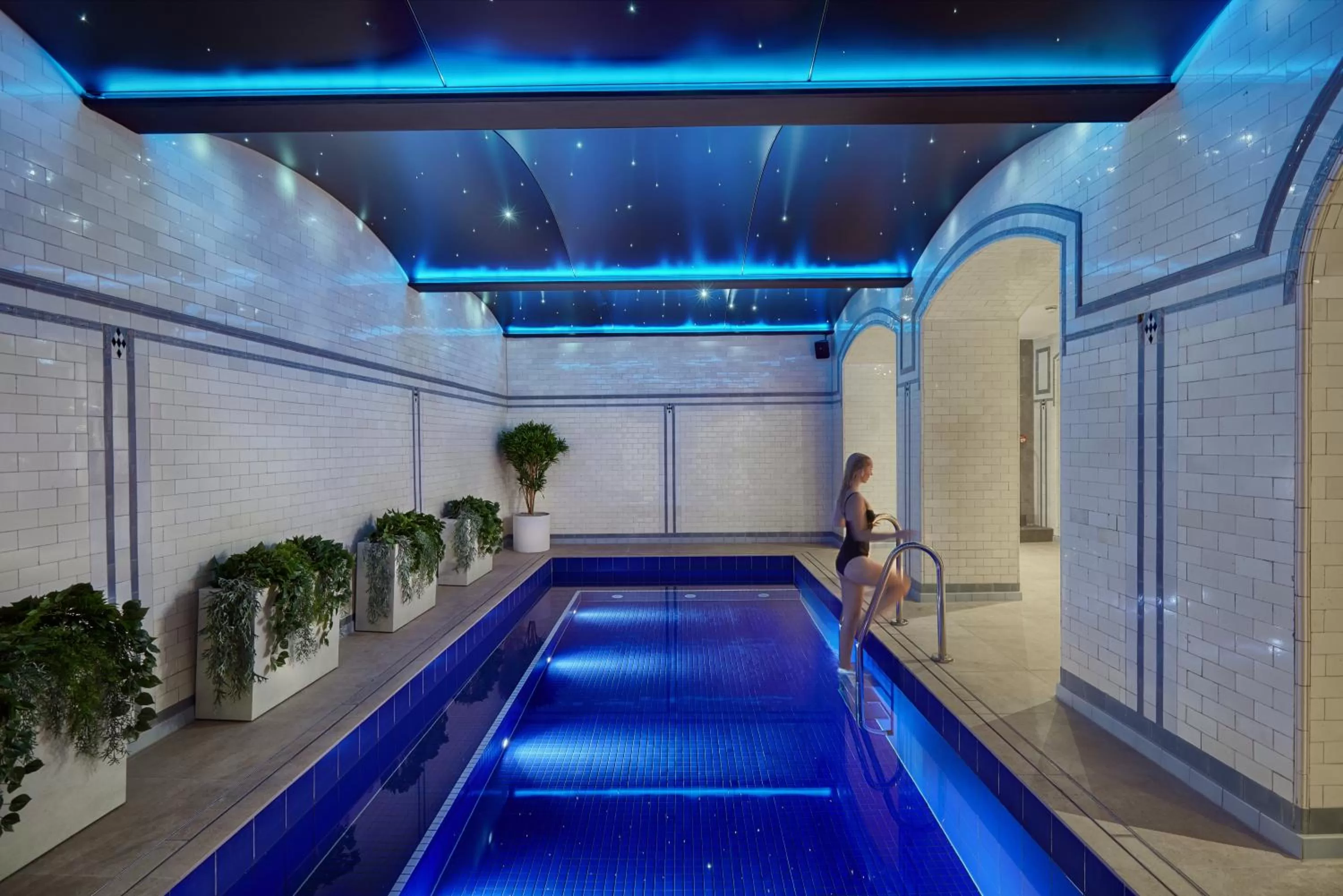 Swimming pool in Ensana Buxton Crescent