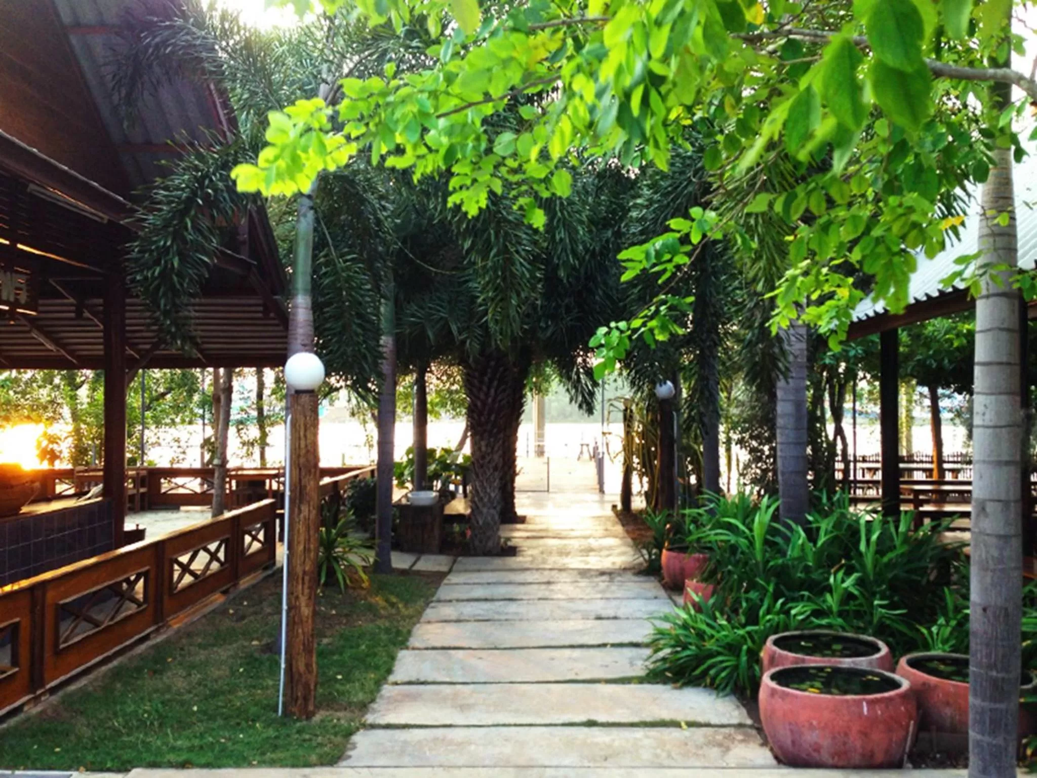 Day in Baan Siriporn Resort - โรงแรมบ้านศิริพร รีสอร์ท