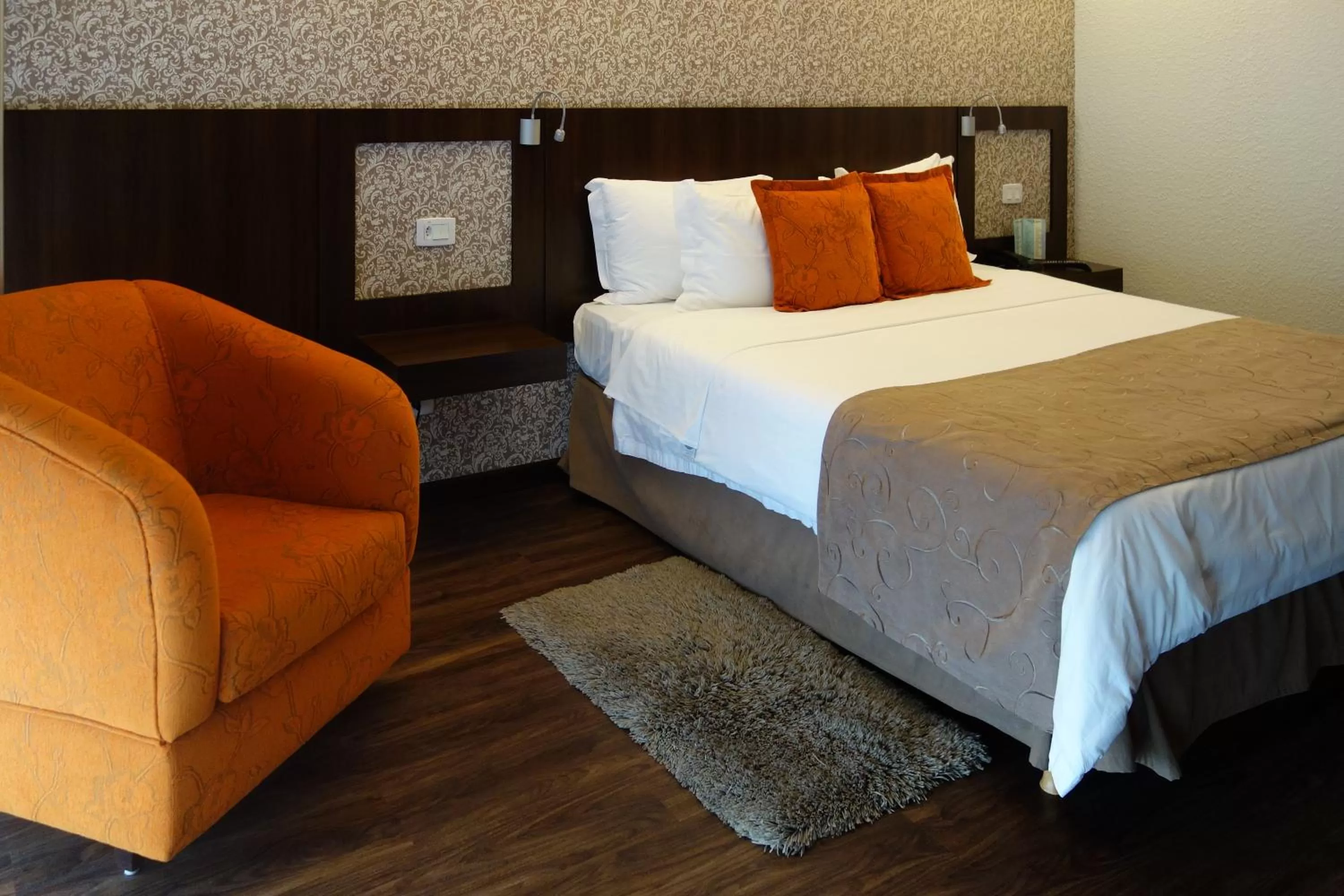 Photo of the whole room, Bed in Quality Hotel Curitiba