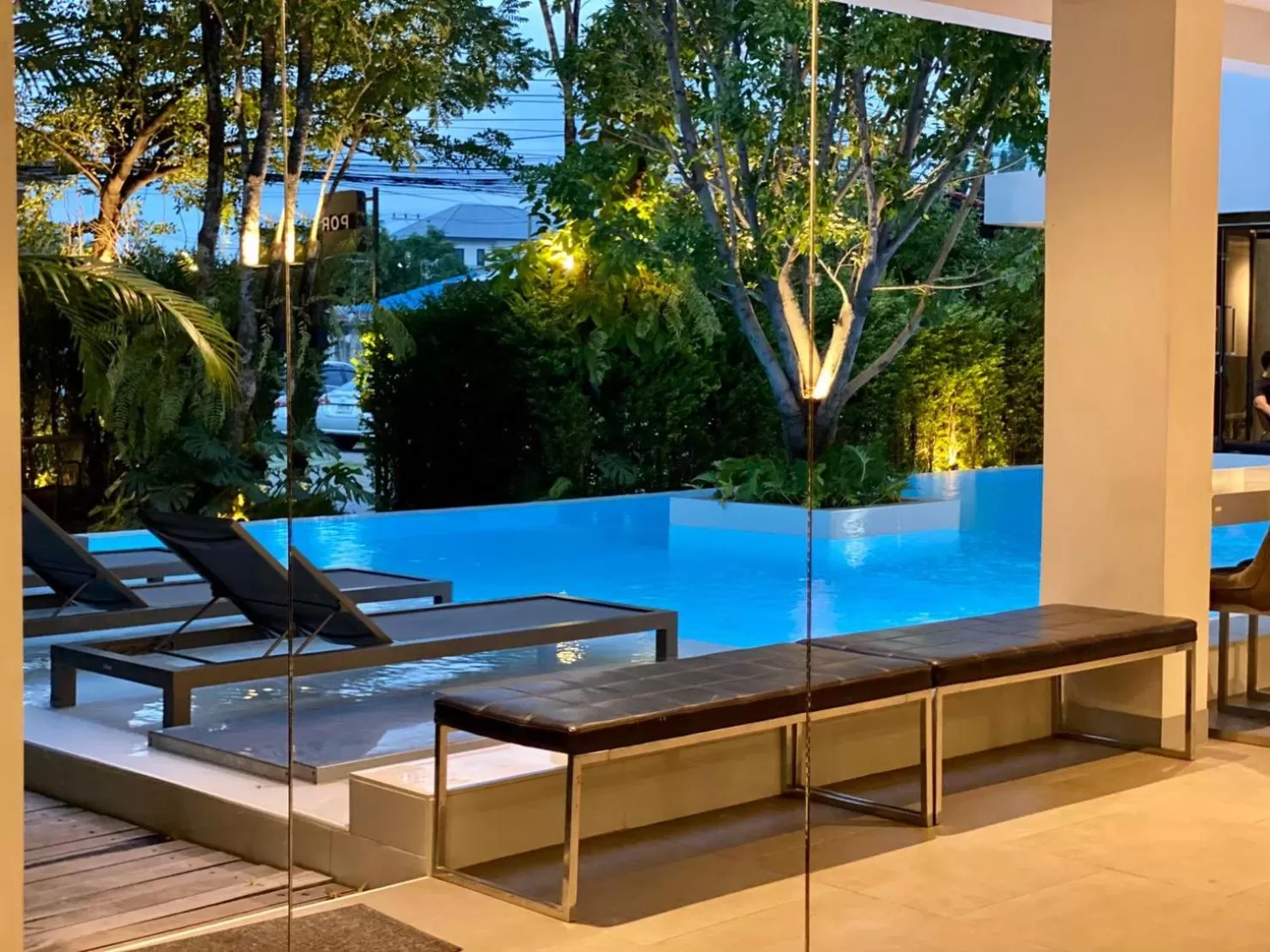 Pool view in POR Daowadung NO PARKING