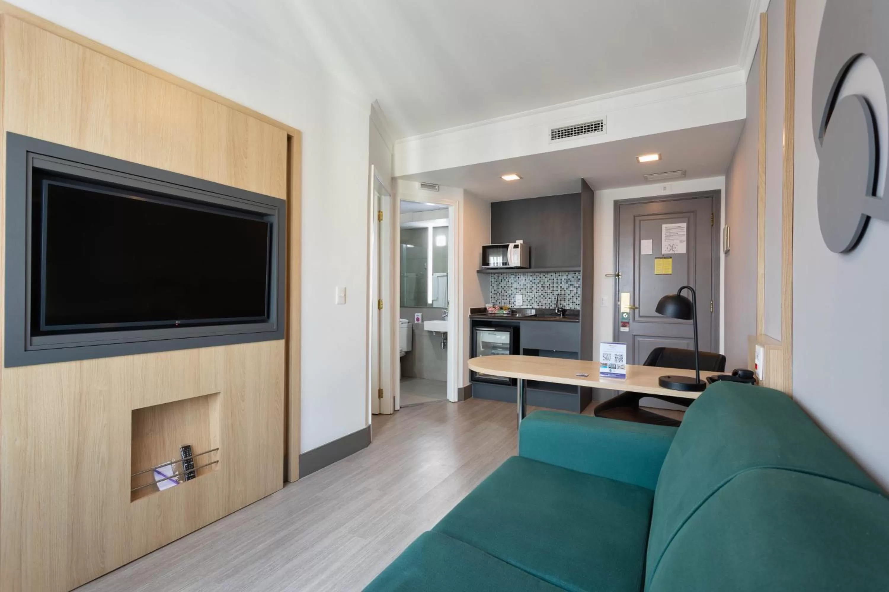 TV and multimedia in Mercure Sao Paulo Pinheiros