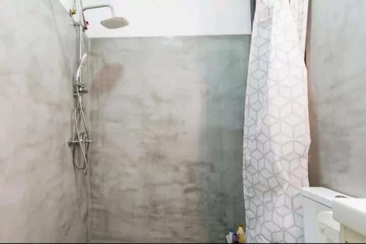 Shower, Bathroom in Explore a New Arts District from a Hip Studio Flat