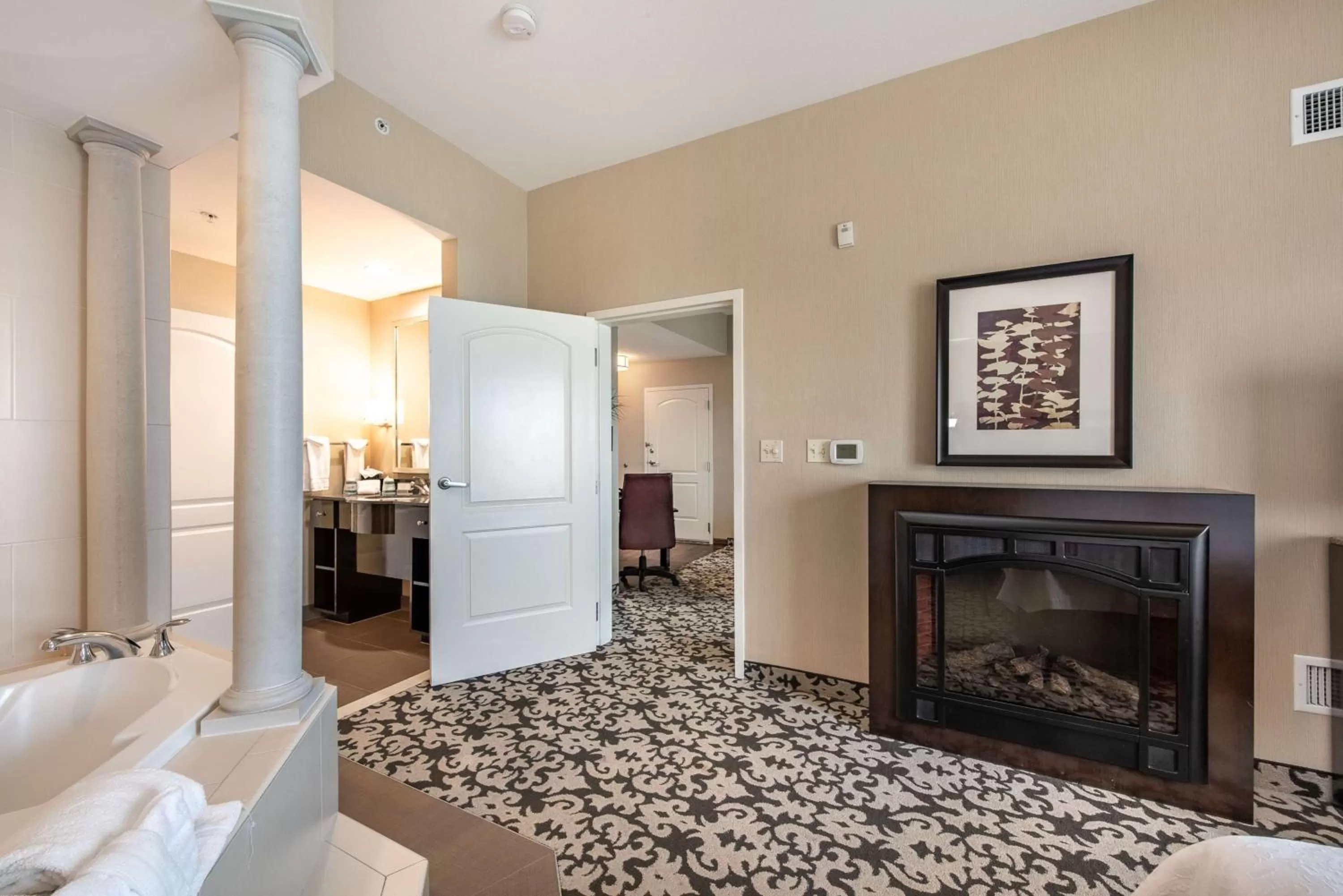 Living room in Homewood Suites by Hilton Oxnard/Camarillo