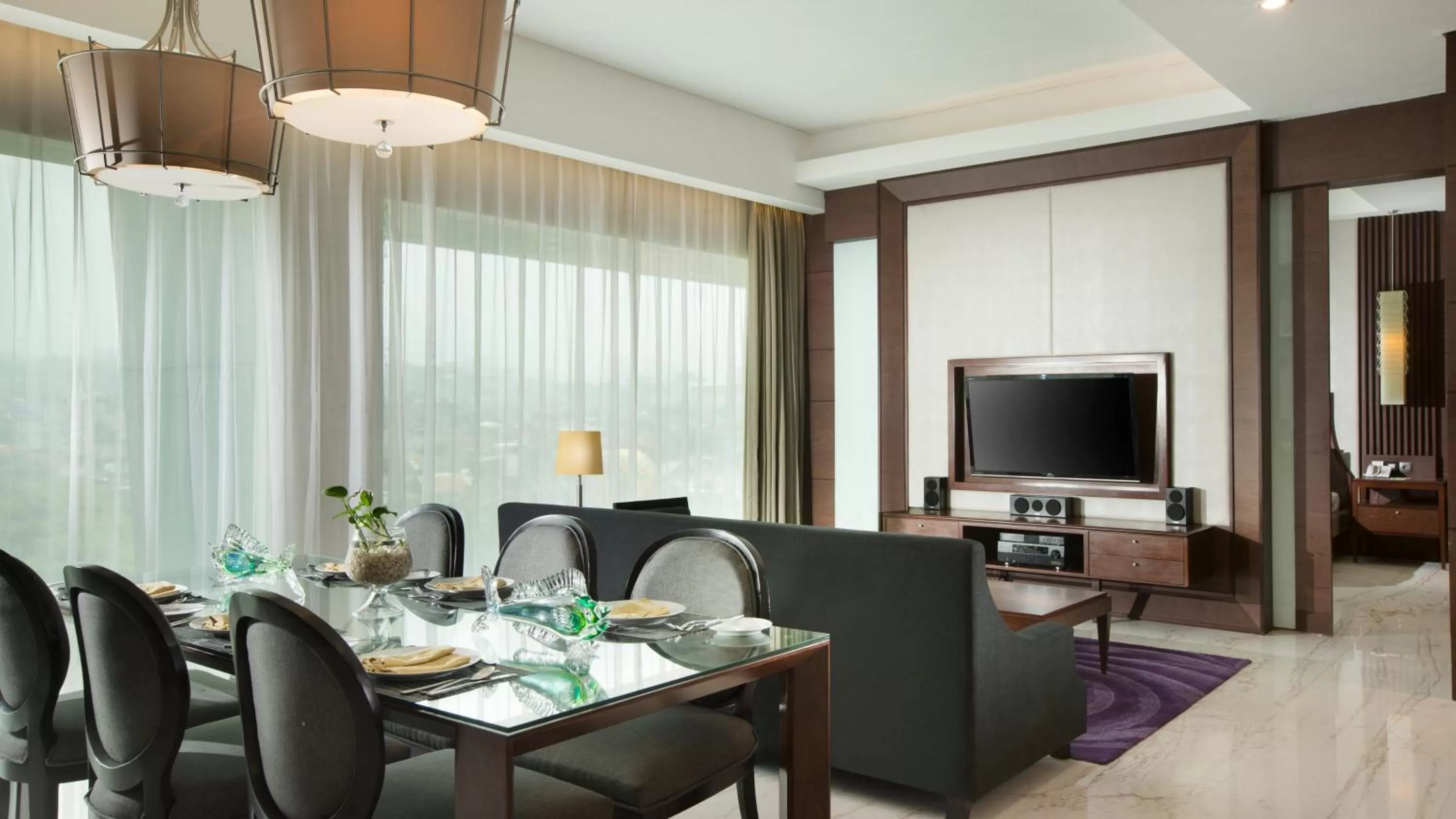 Photo of the whole room in Holiday Inn Bandung Pasteur by IHG