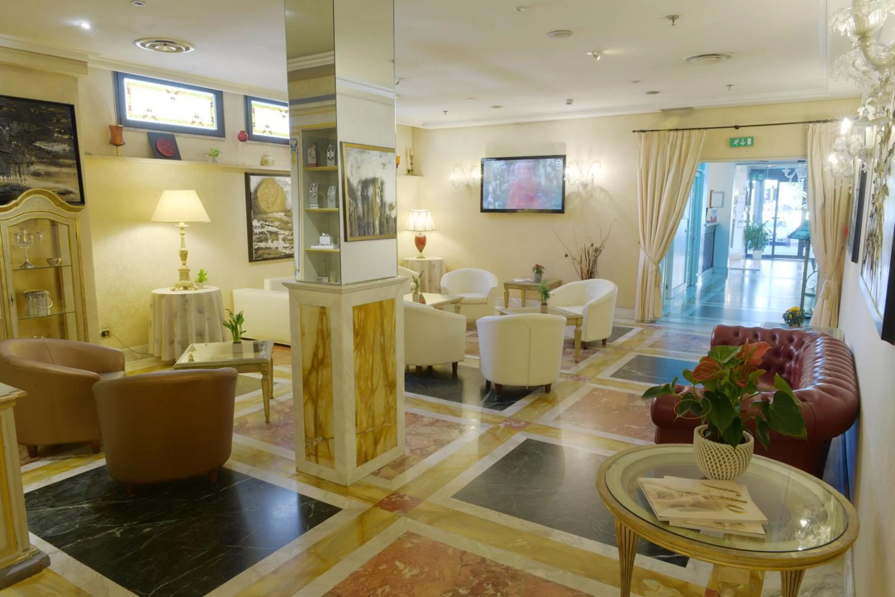 Lobby or reception in Trilussa Palace Hotel Congress & Spa