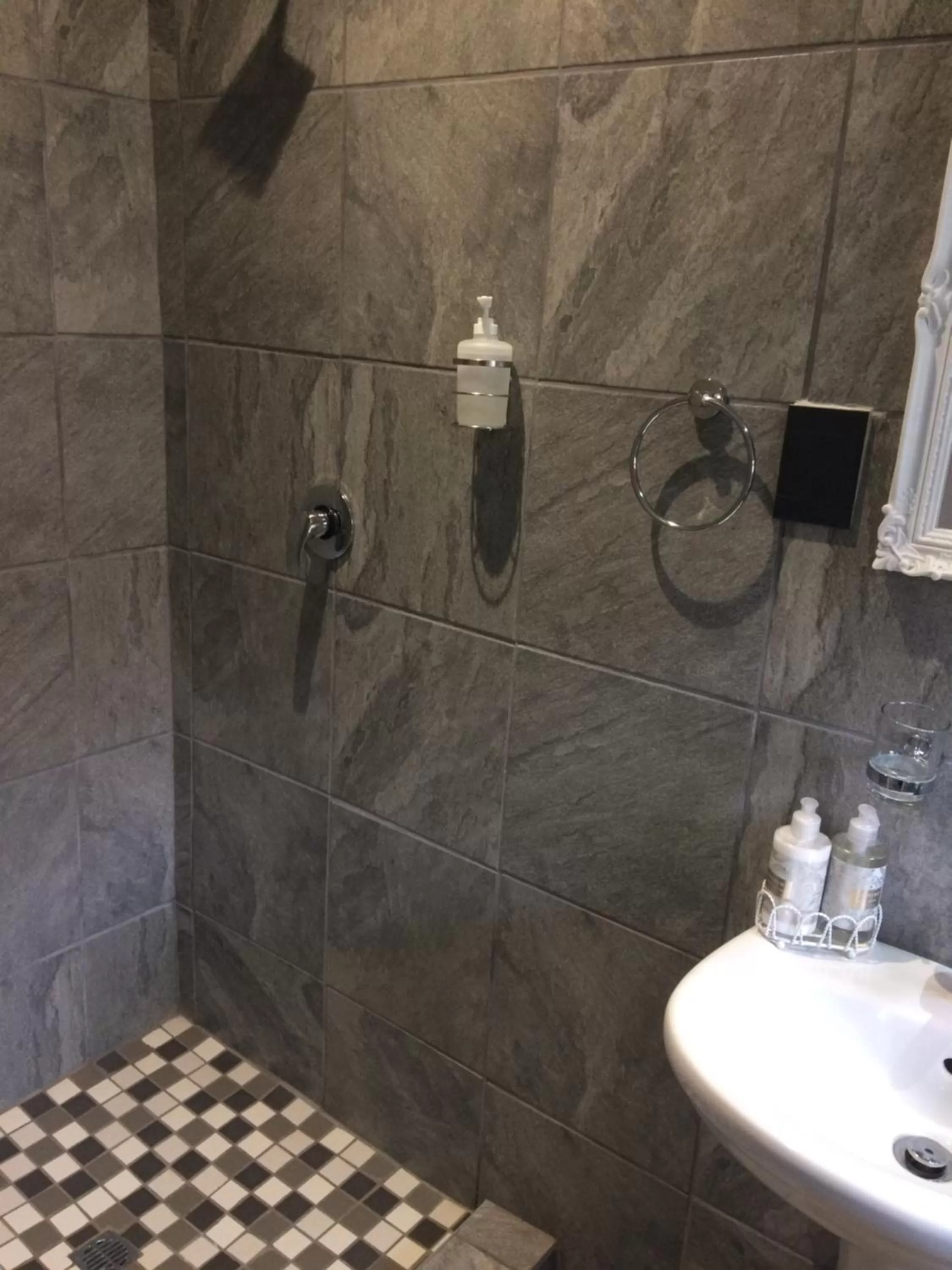 Bathroom in B&B 464 on 22nd Ave