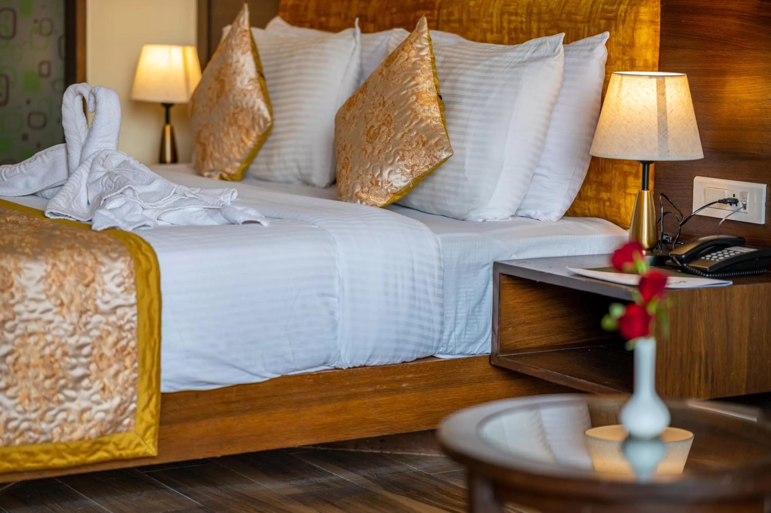 towels, Bed in BELLS BEACH RESORT , A Unit of Resort De Balneaire