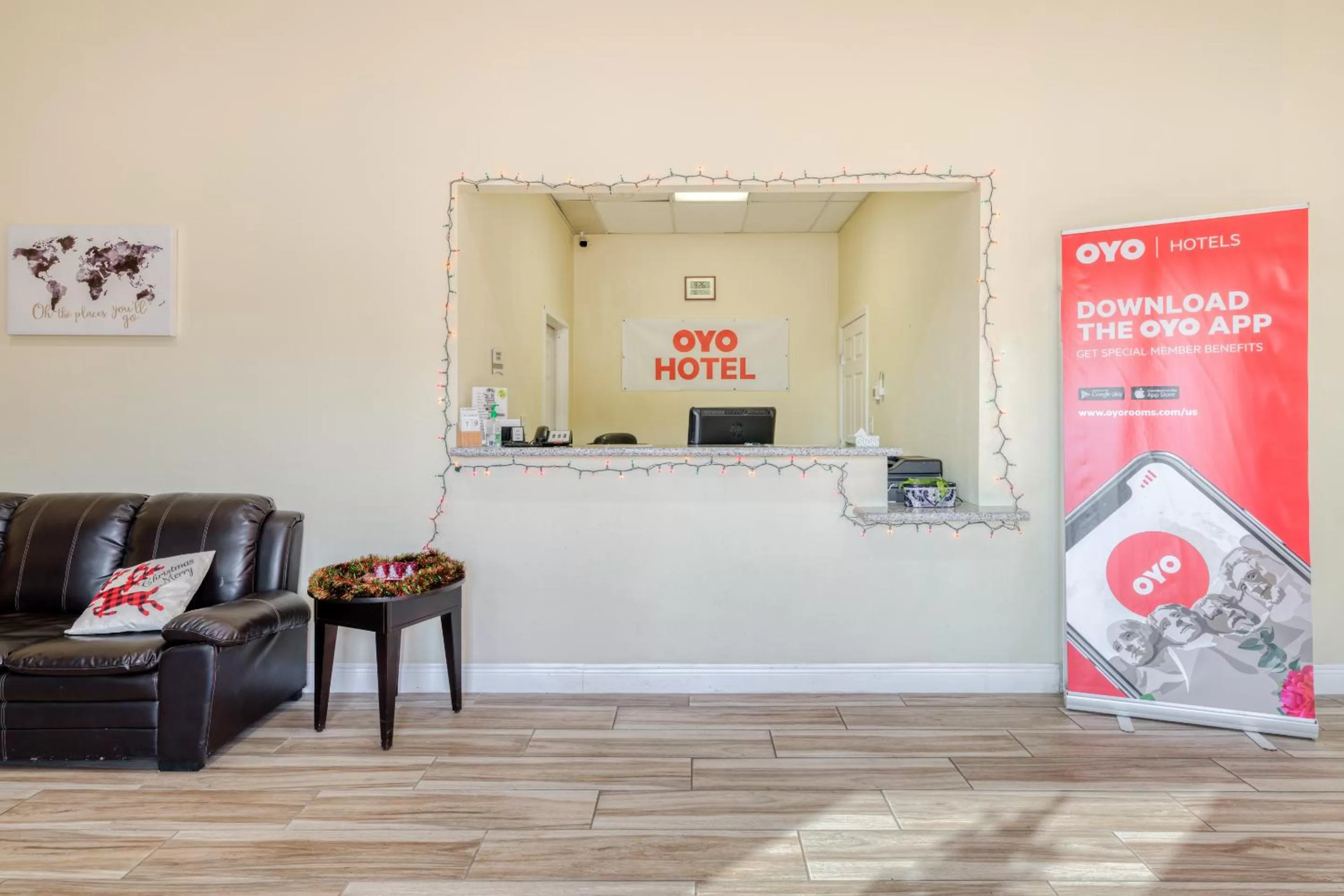 Lobby or reception in OYO Hotel Rosenberg TX I-69