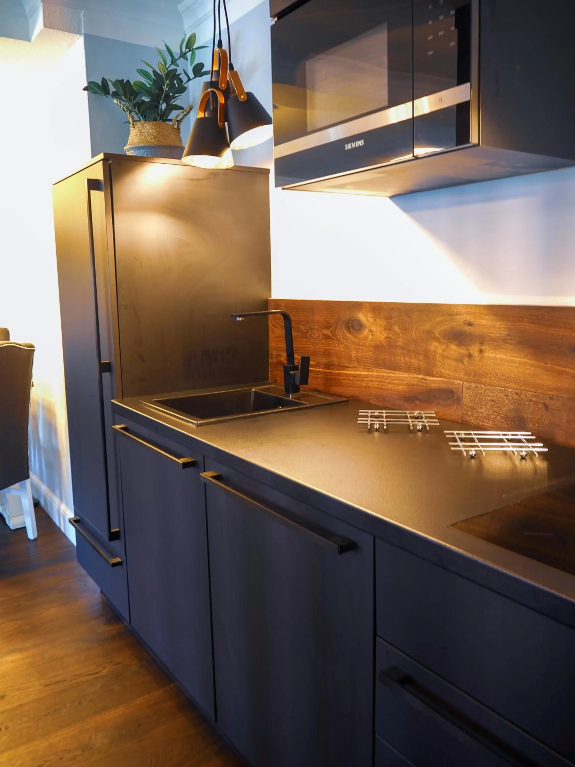 Kitchen or kitchenette, Kitchen/Kitchenette in Sauna & Whirlpool - ALPENLIEBE APARTments
