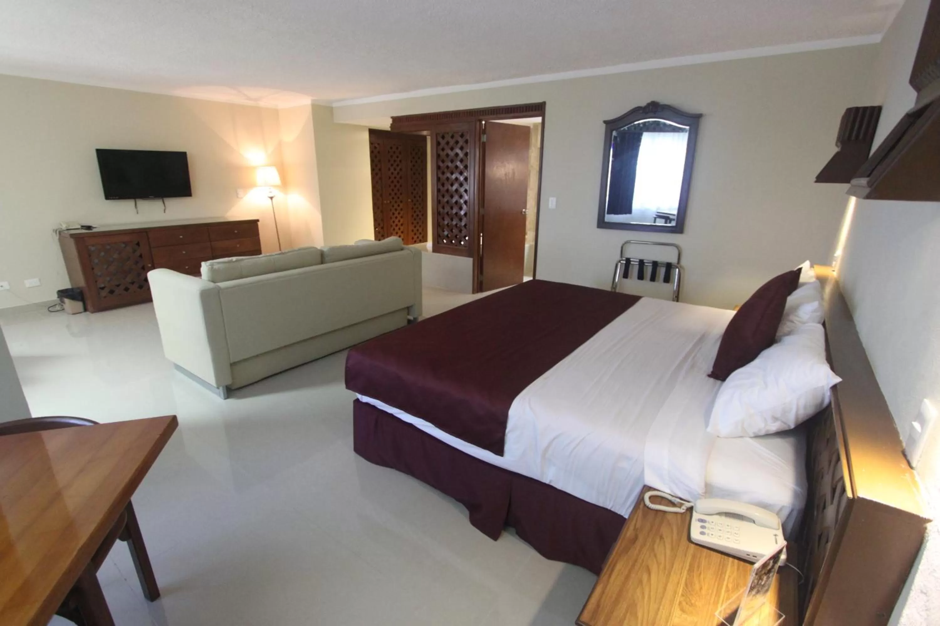 Junior Suite in Hotel Plaza Kokai Cancún