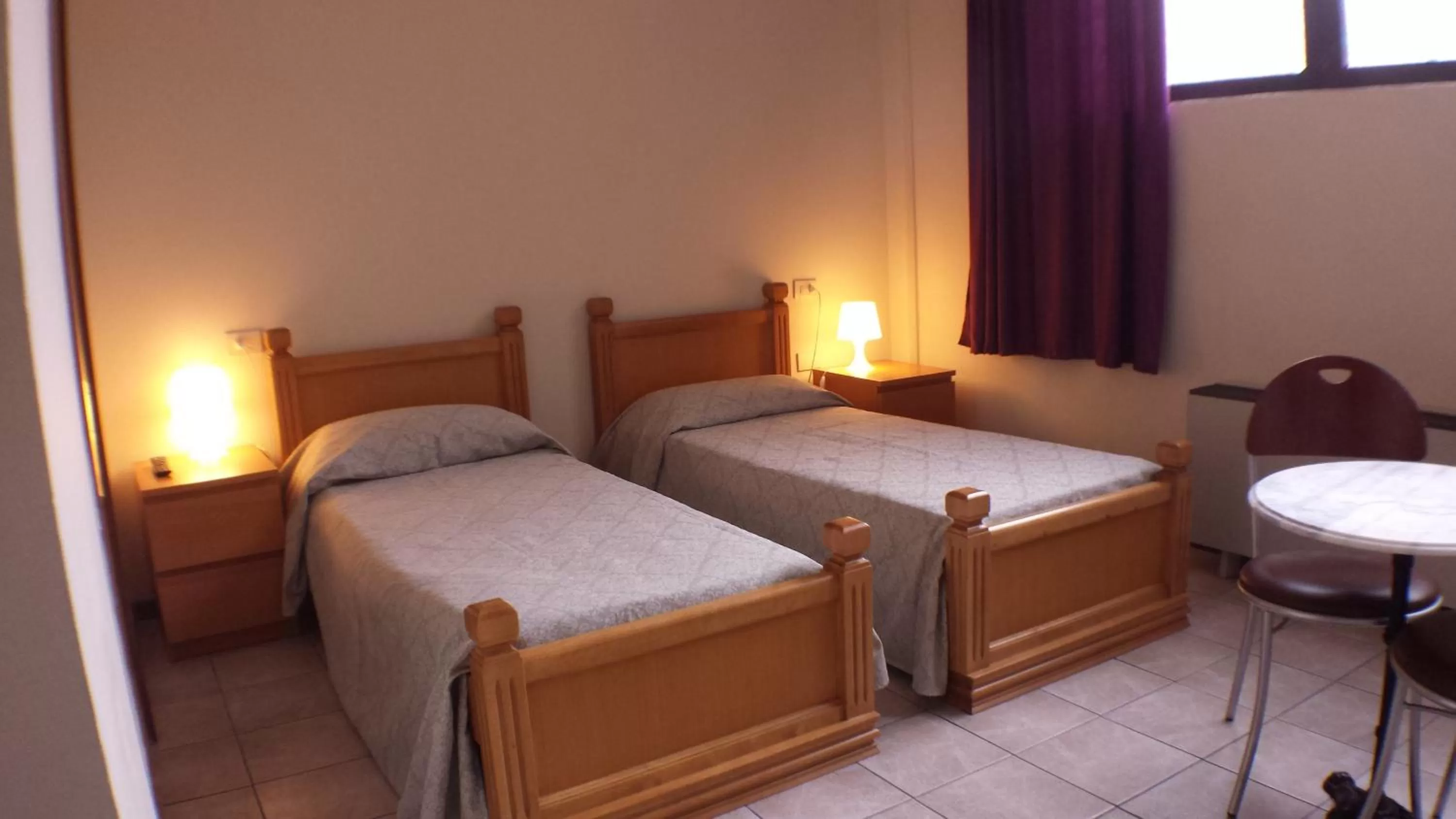 Photo of the whole room, Bed in Hotel Firenze 2000