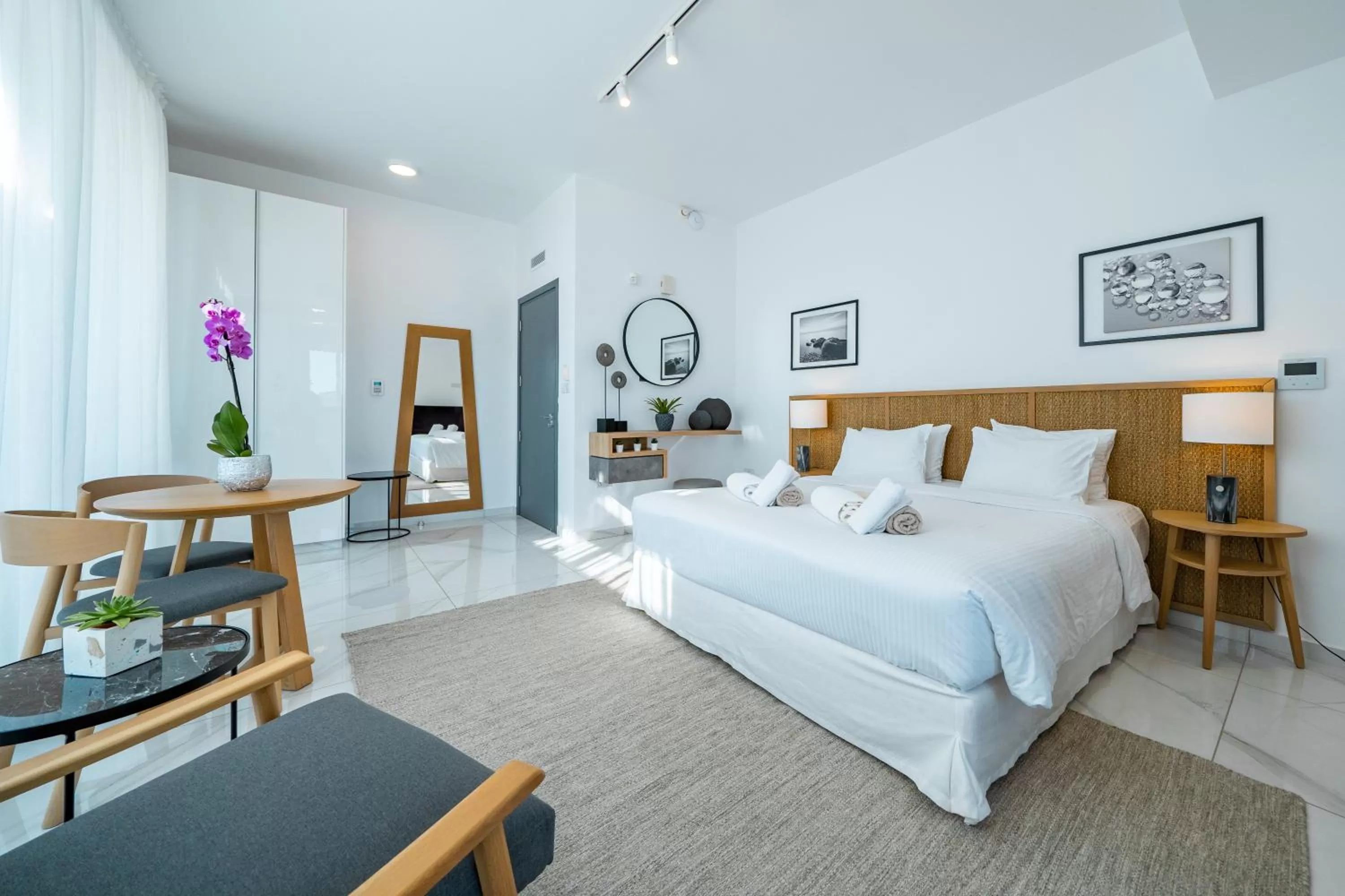 Standard Studio in Downtown Park