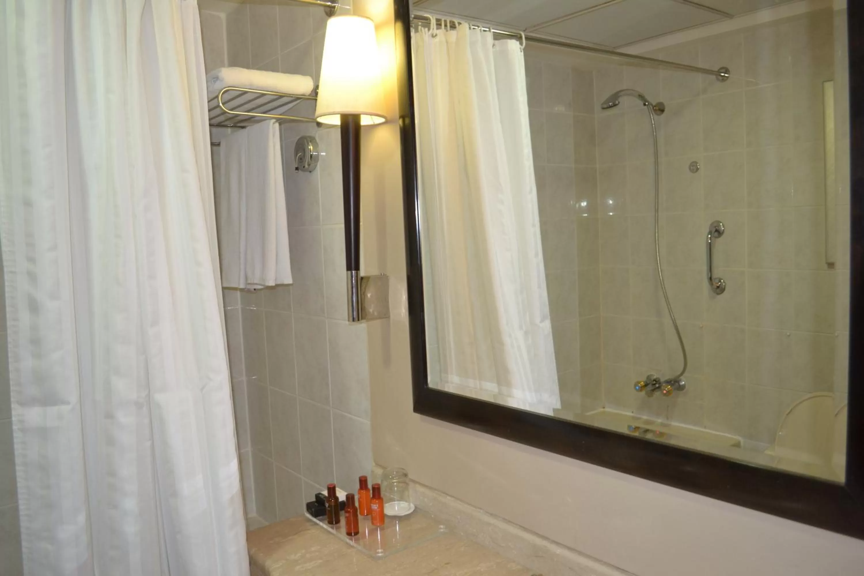 Bathroom in Sheraton Khalidiya Hotel