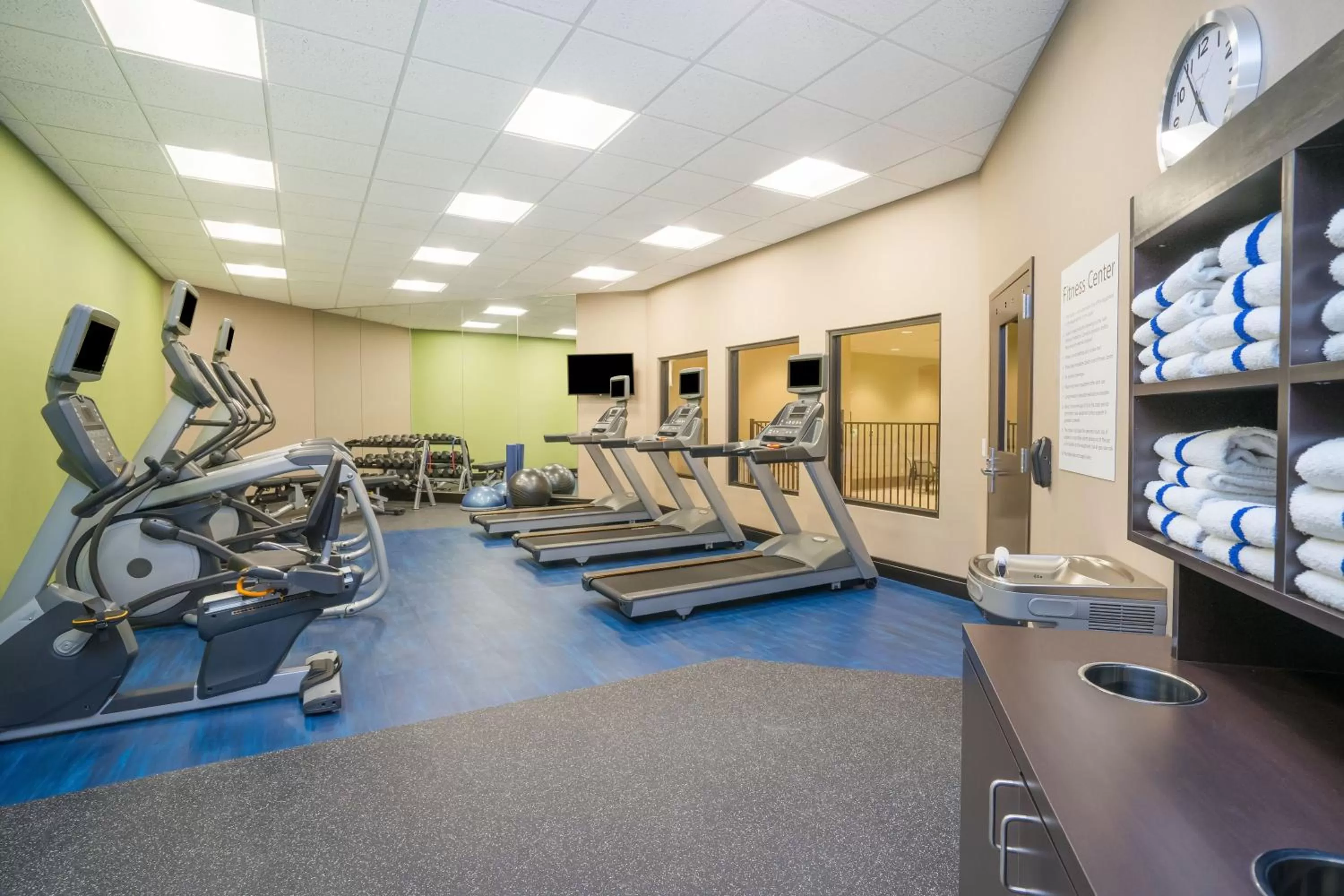 Fitness centre/facilities in Holiday Inn - Terre Haute by IHG