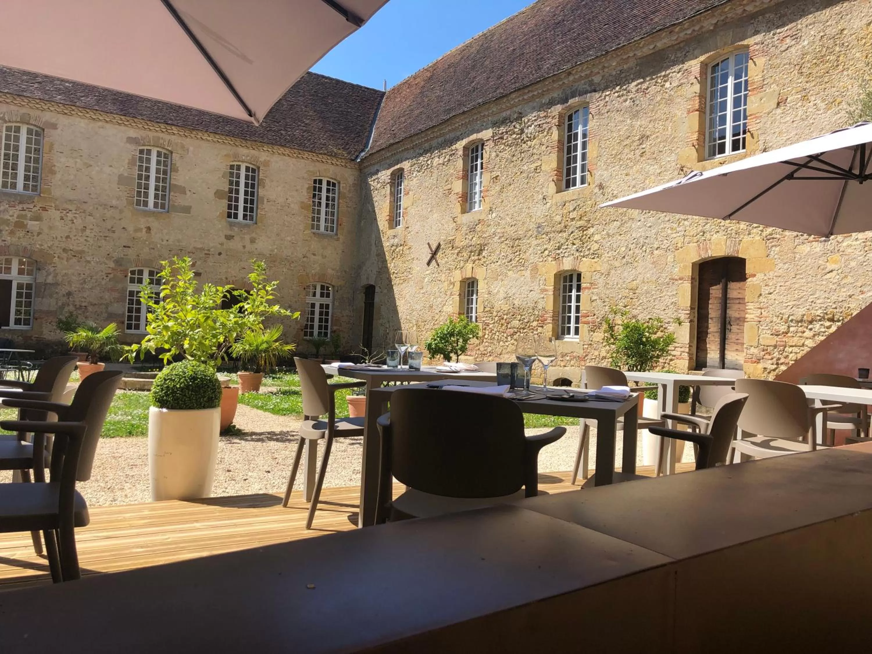 Patio in Le Monastère de Saint Mont Hôtel & Spa
