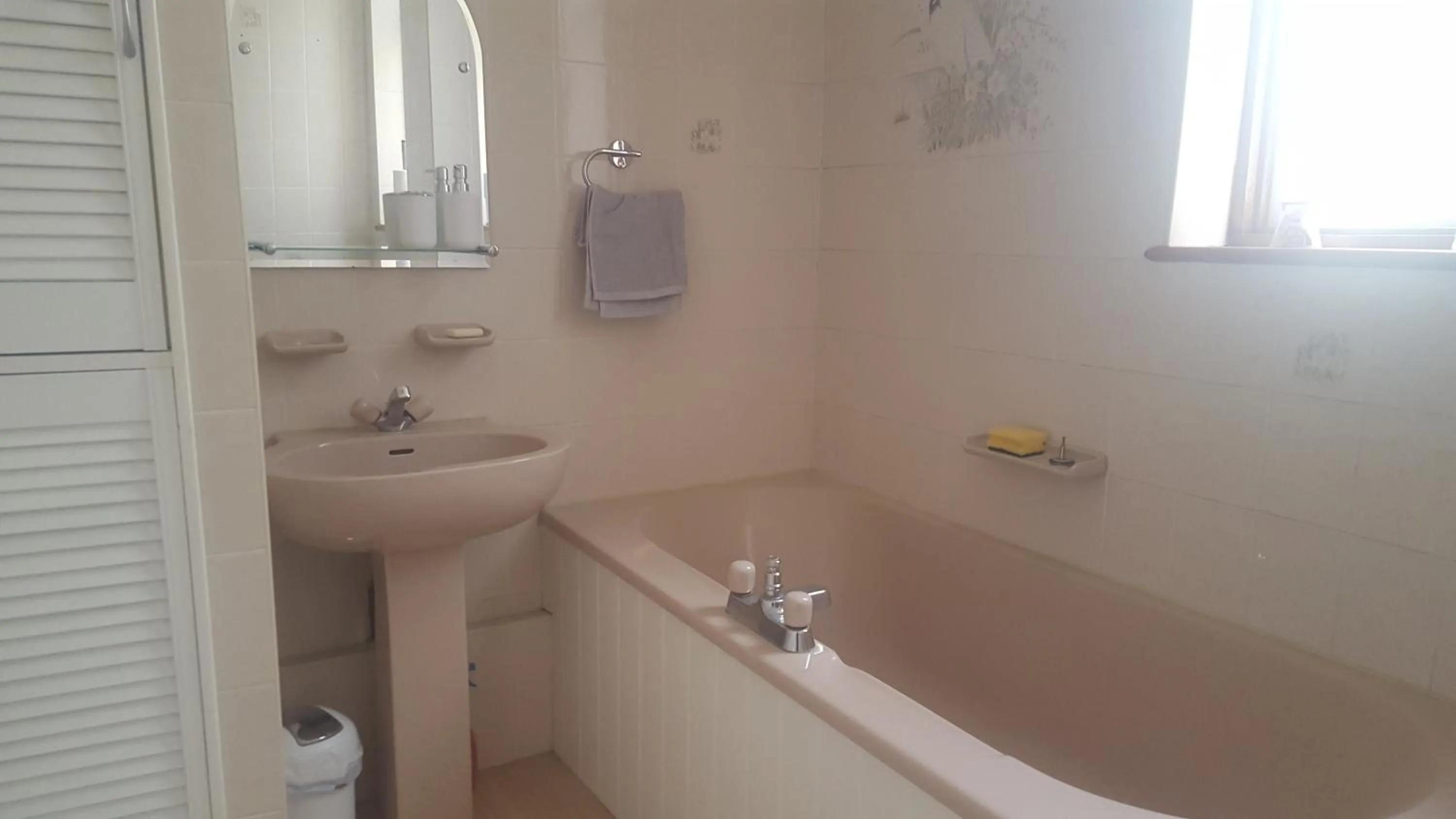 Bathroom in Kathleen House