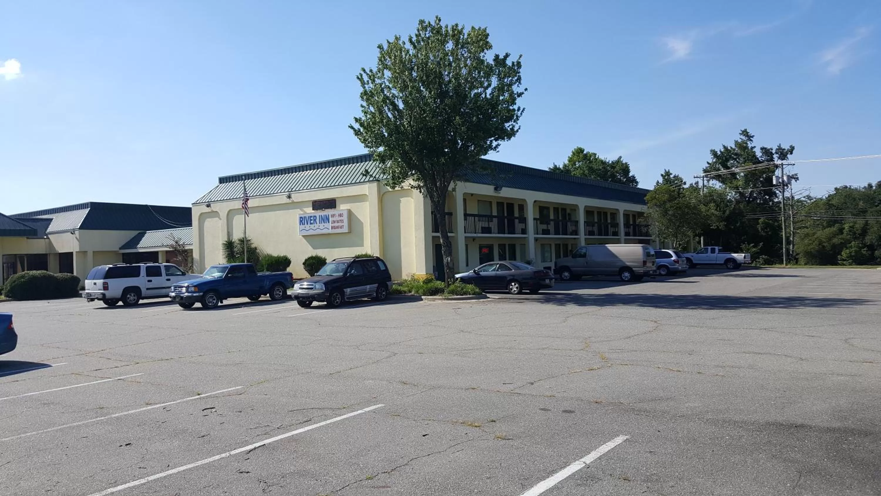 Red Carpet Inn Kinston