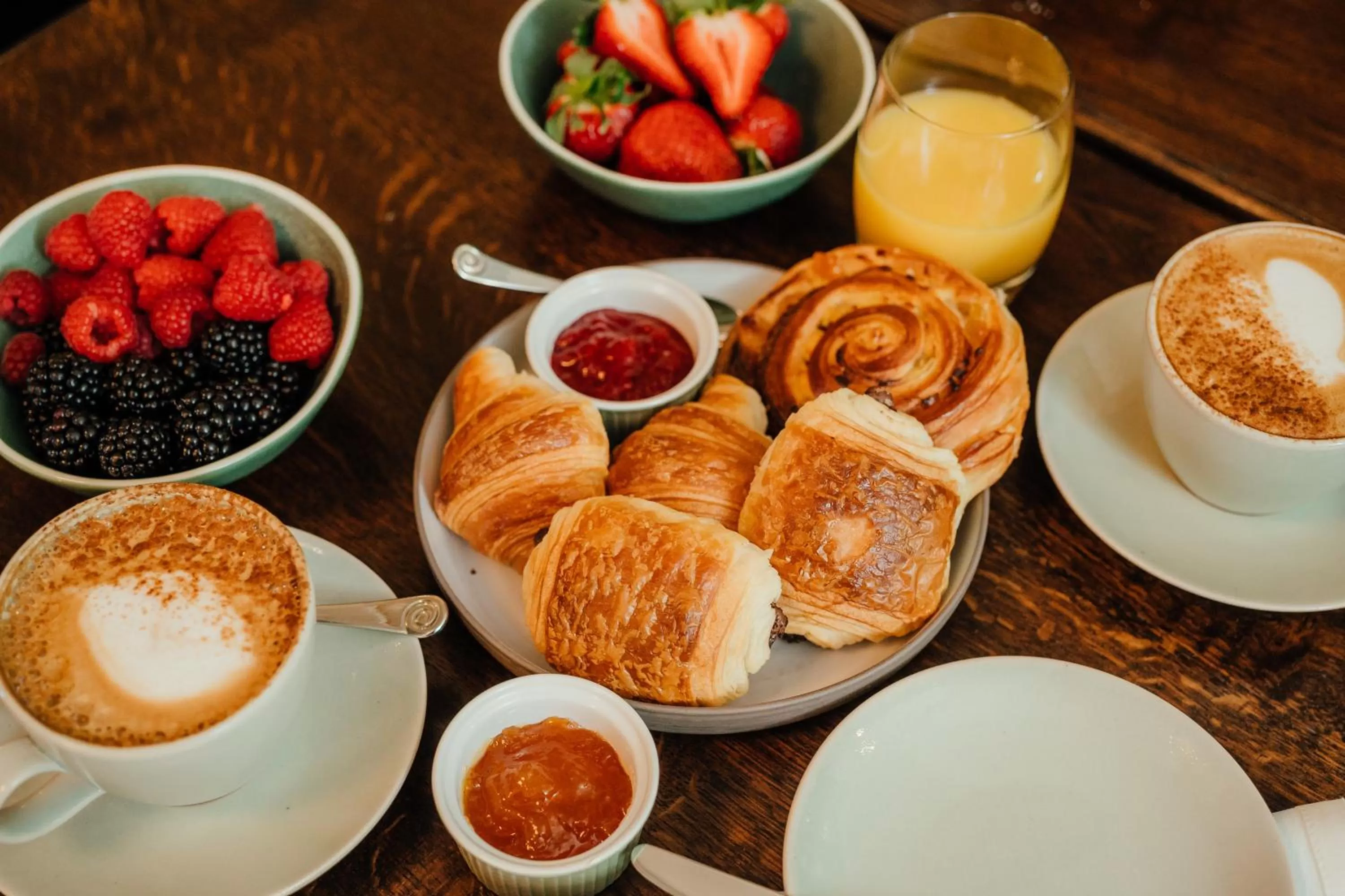 Food and drinks in Pennyhill Park Hotel and Spa