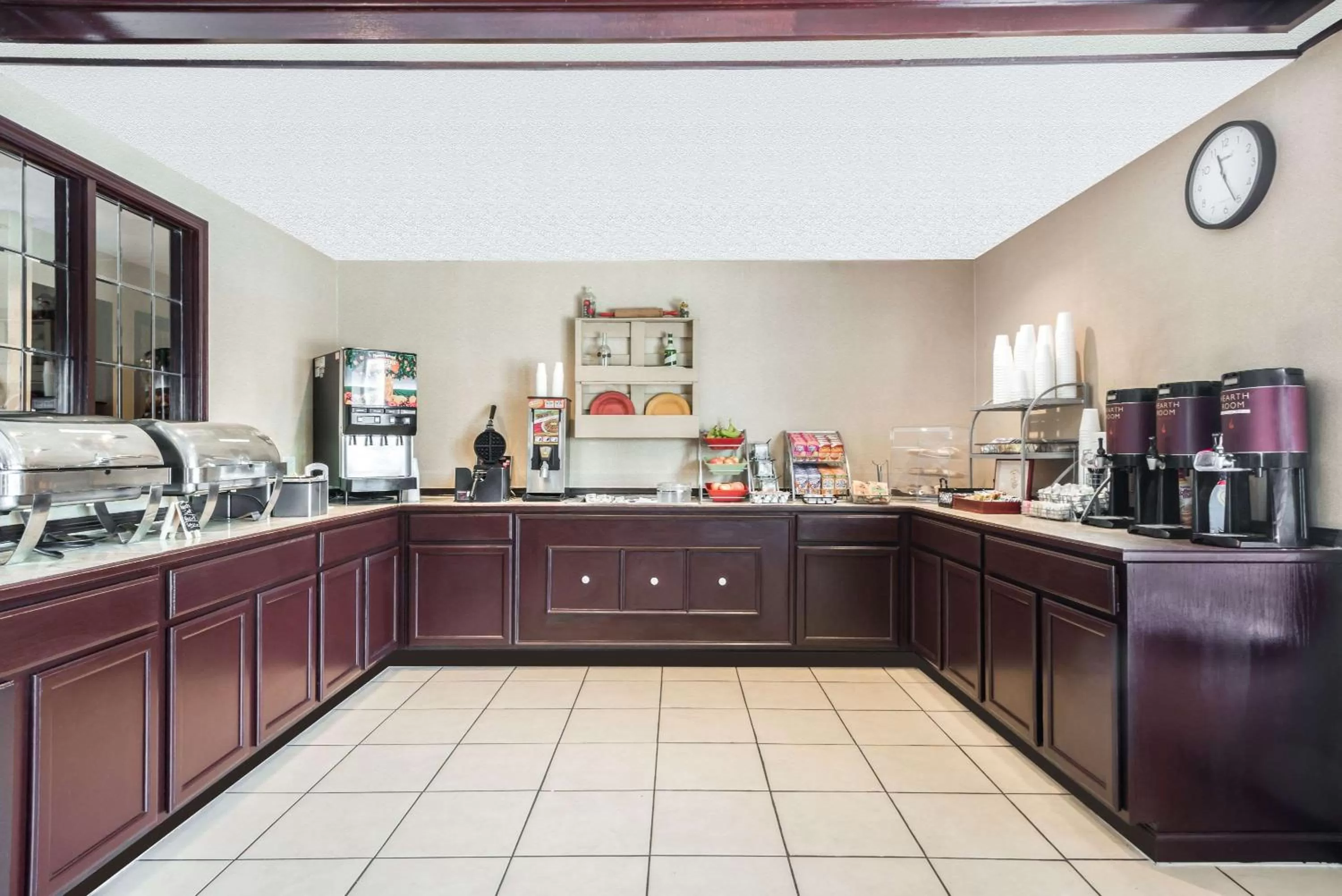 Restaurant/places to eat in Hawthorn Extended Stay by Wyndham Dayton