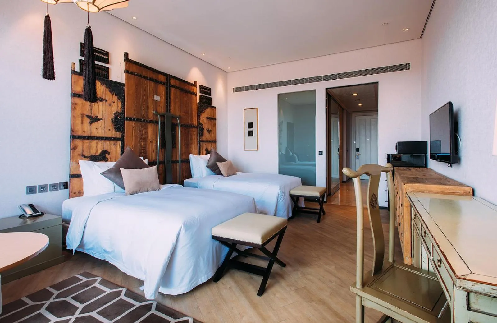 Photo of the whole room, Bed in Orient-Anyi international Hotel