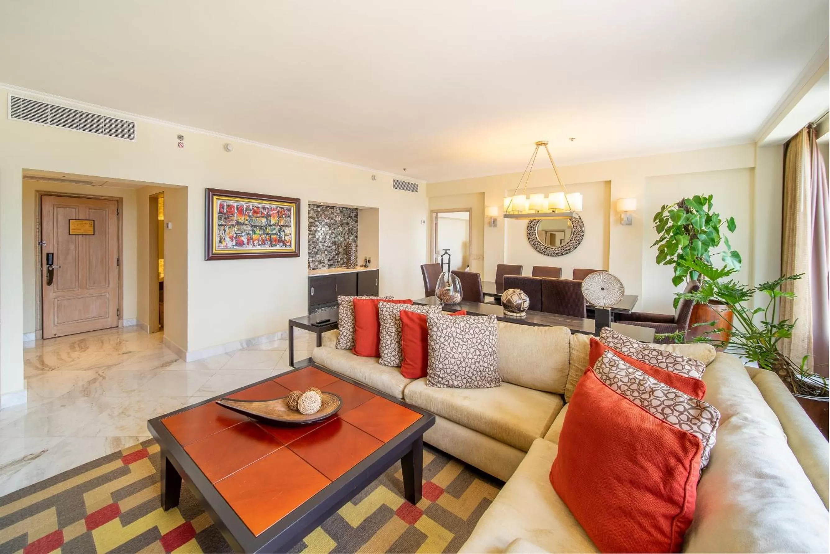 Living room in InterContinental Real San Pedro Sula by IHG