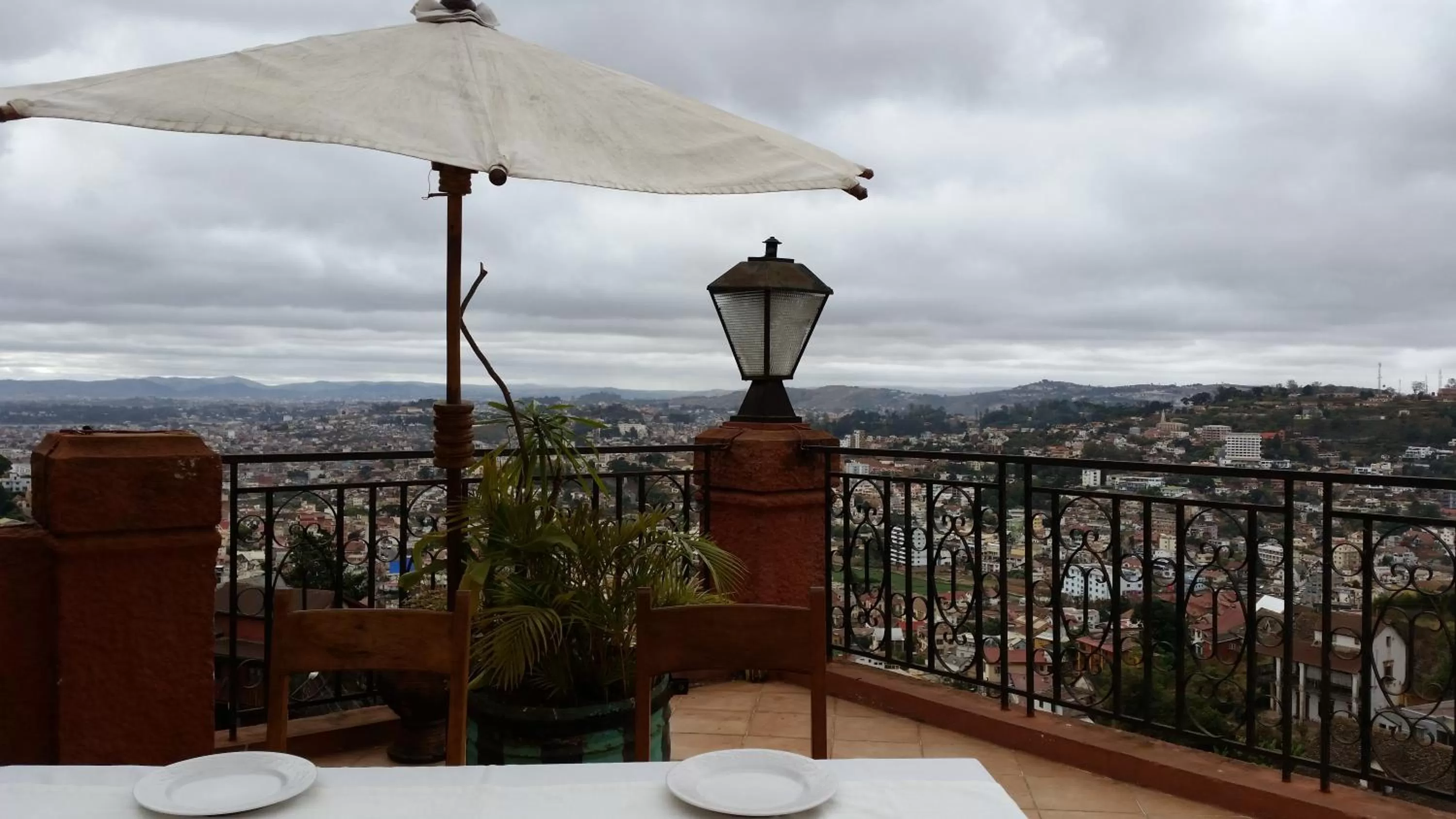 Patio in Relais De La Haute Ville Tana