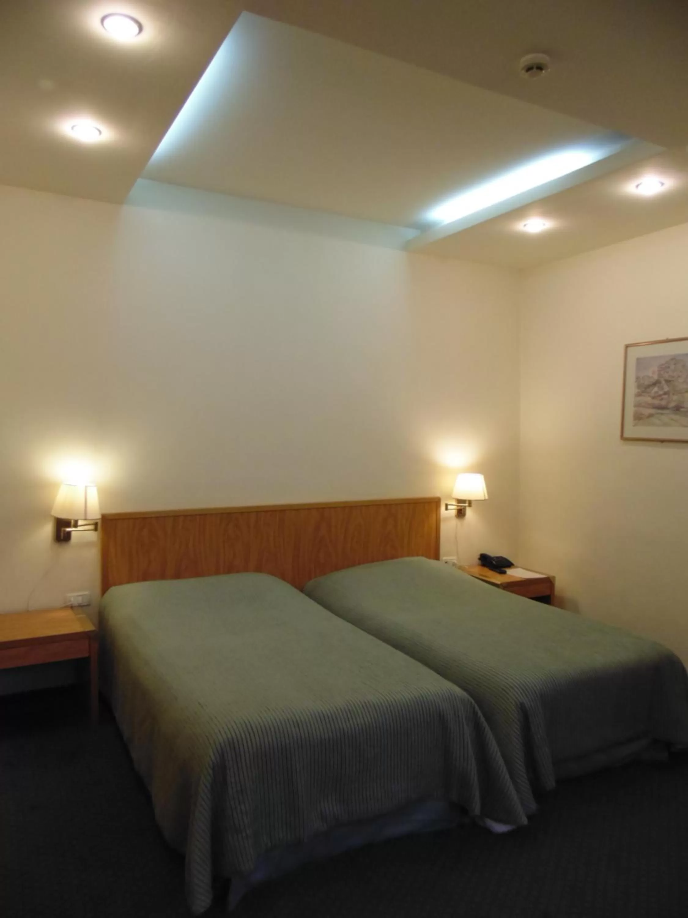 Bed in Curtea Brasoveana