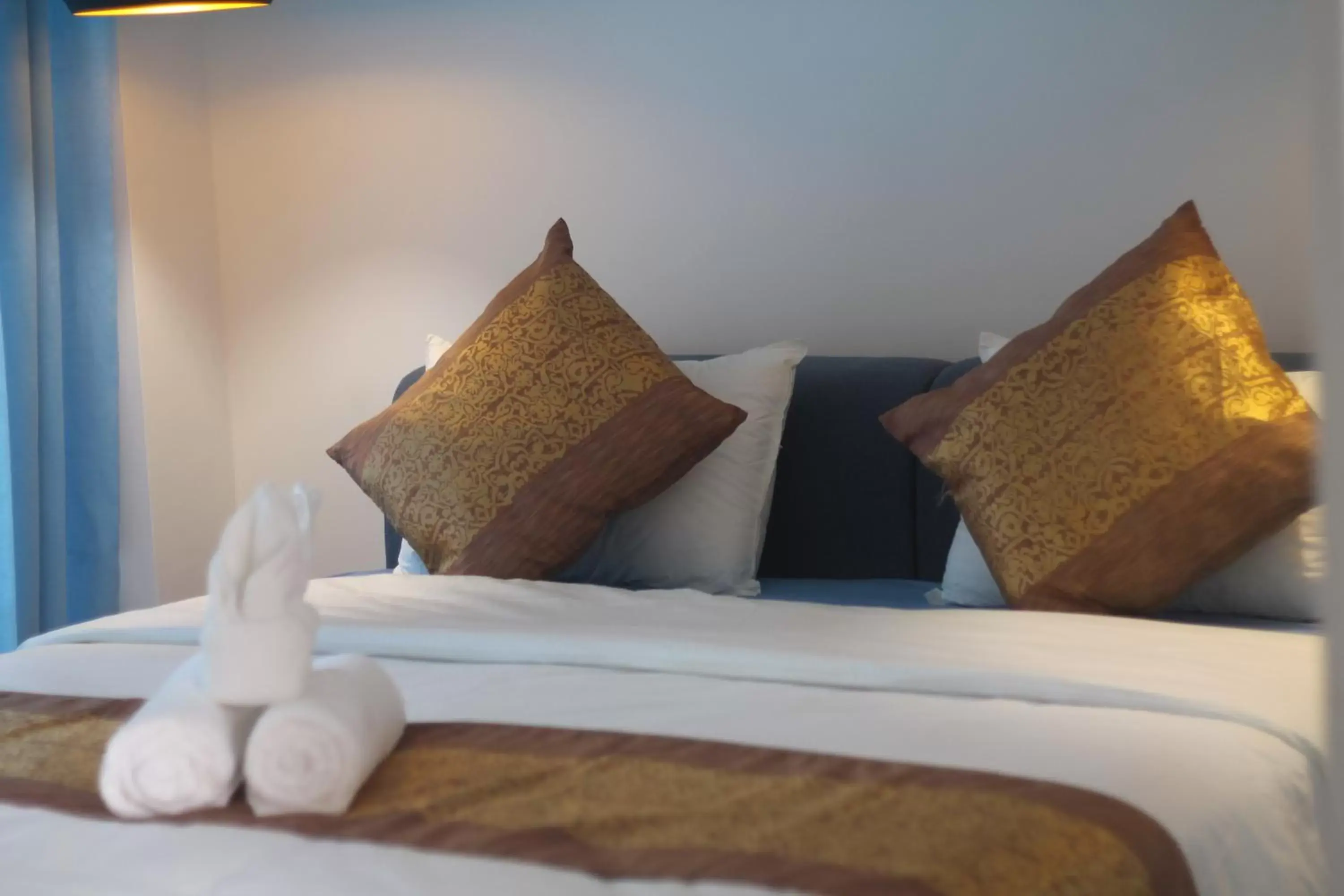 Club Double Room with Balcony and Sea View in Benny's City Hotel Club Double Room with Balcony and Sea View in Benny's City Hotel