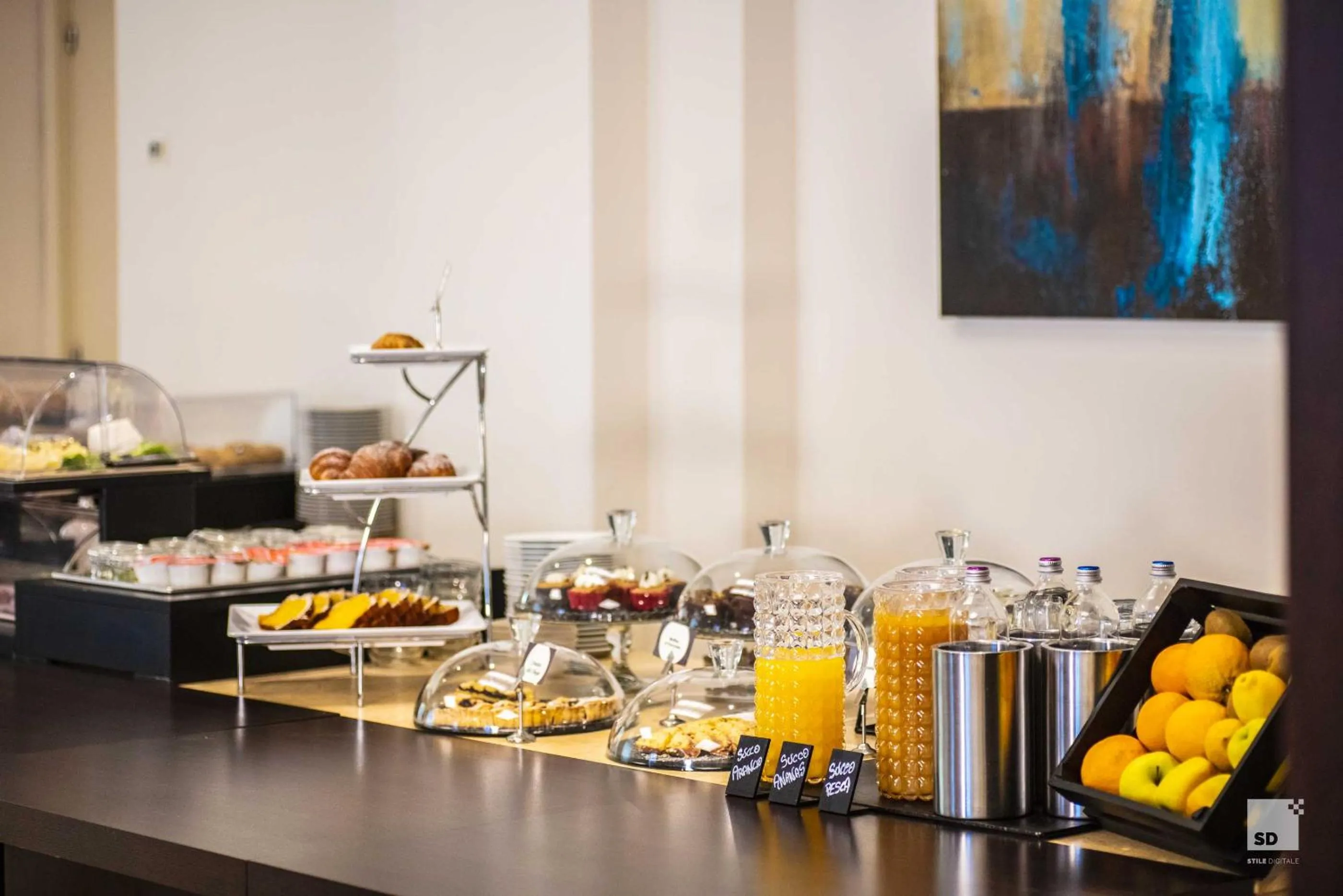 Breakfast in Hotel Regina Elena 57 & Oro Bianco SPA