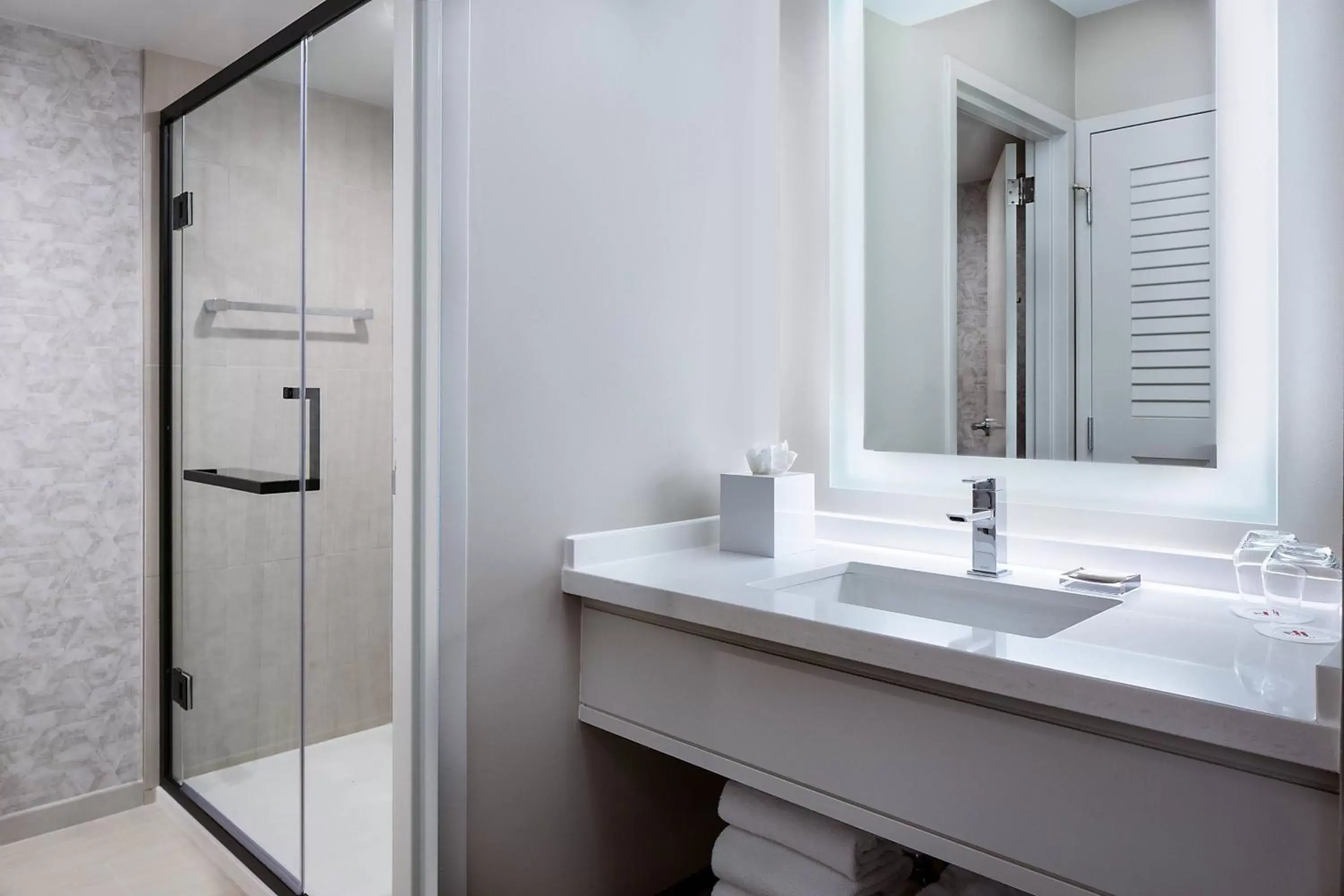 Double Room with 2 Double Beds - Concierge Level in San Antonio Marriott Rivercenter on the River Walk Double Room with 2 Double Beds - Concierge Level in San Antonio Marriott Rivercenter on the River Walk