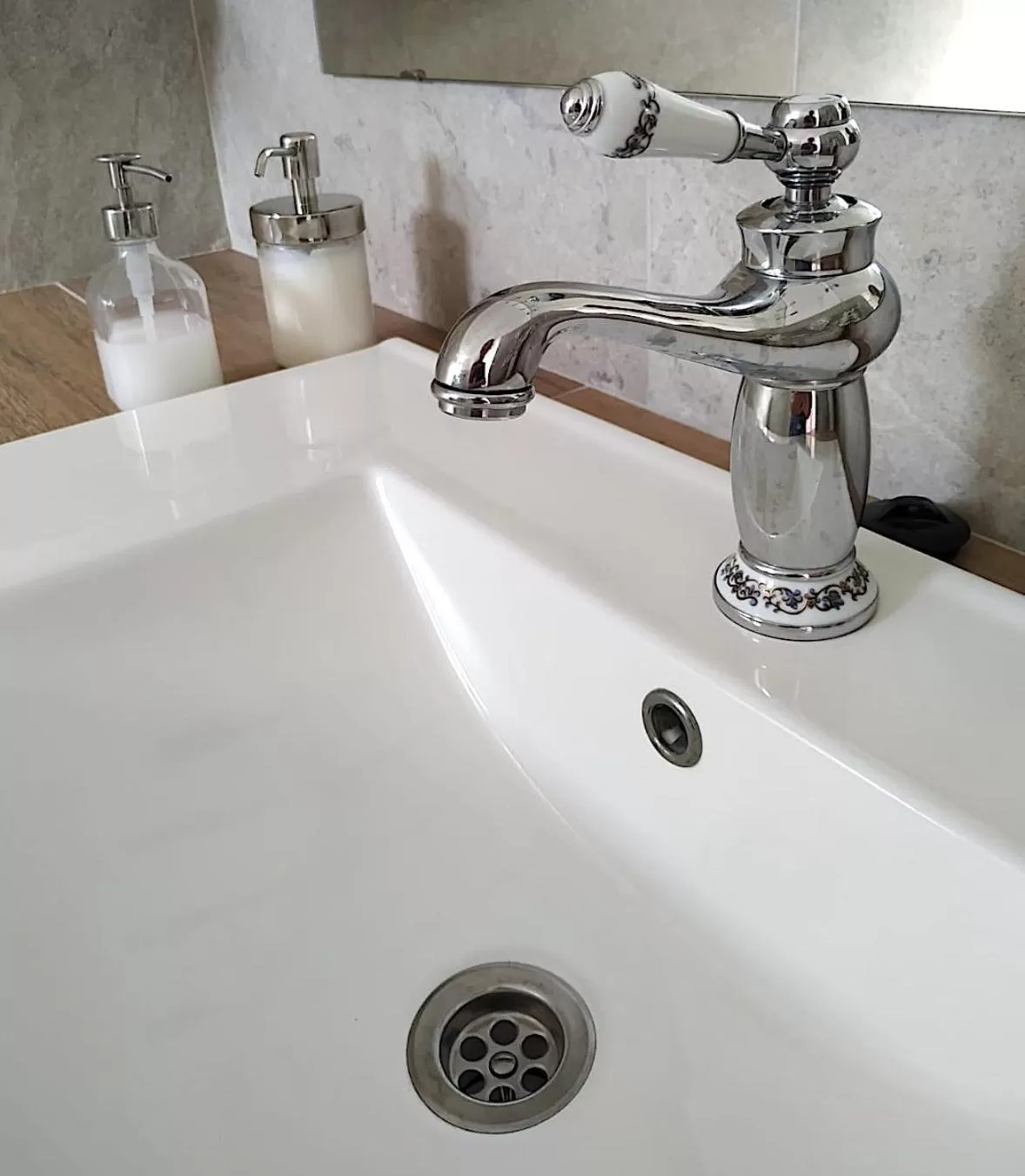 Bathroom in Starbal Love