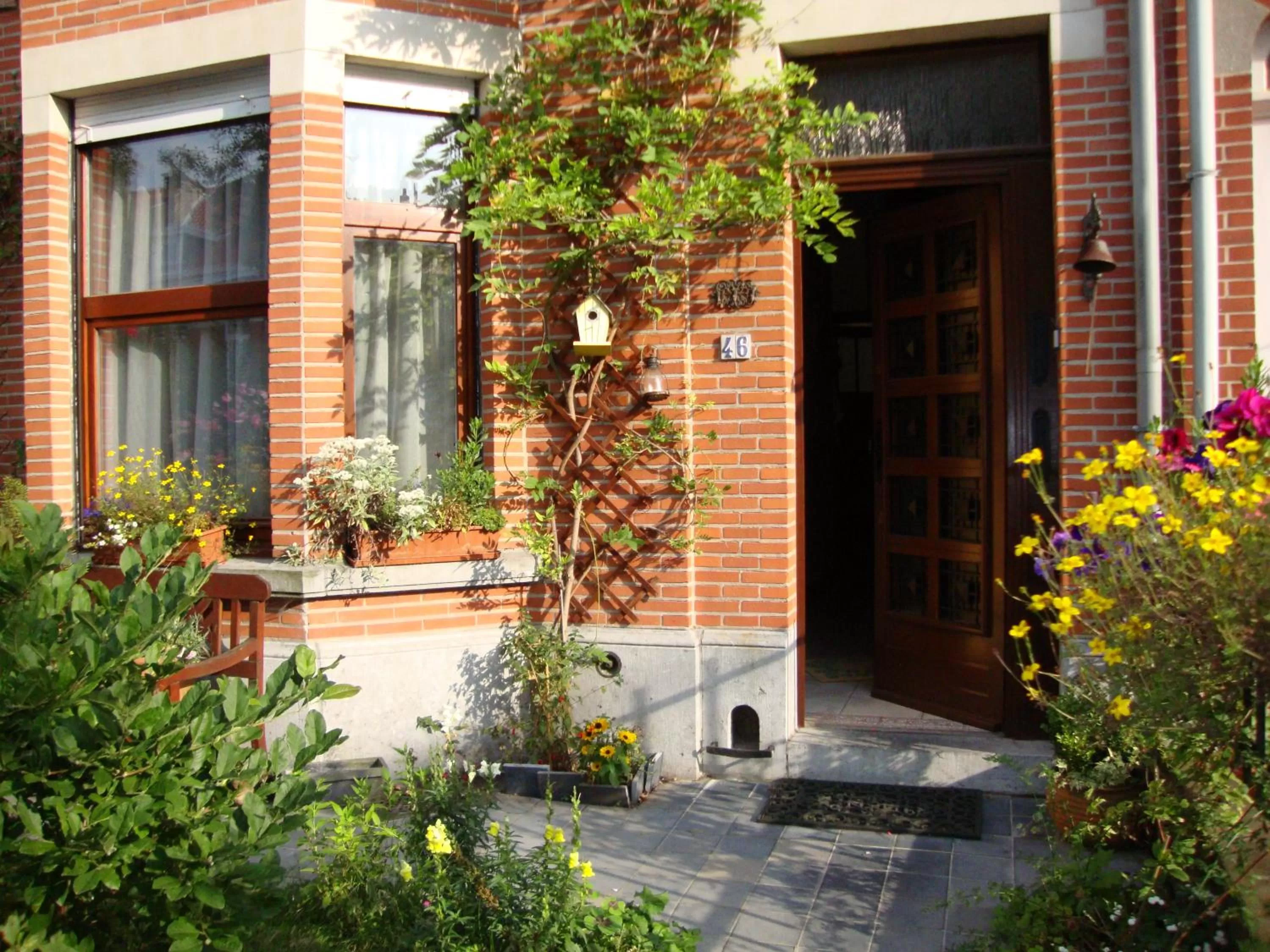 Facade/entrance in B&B Marianne