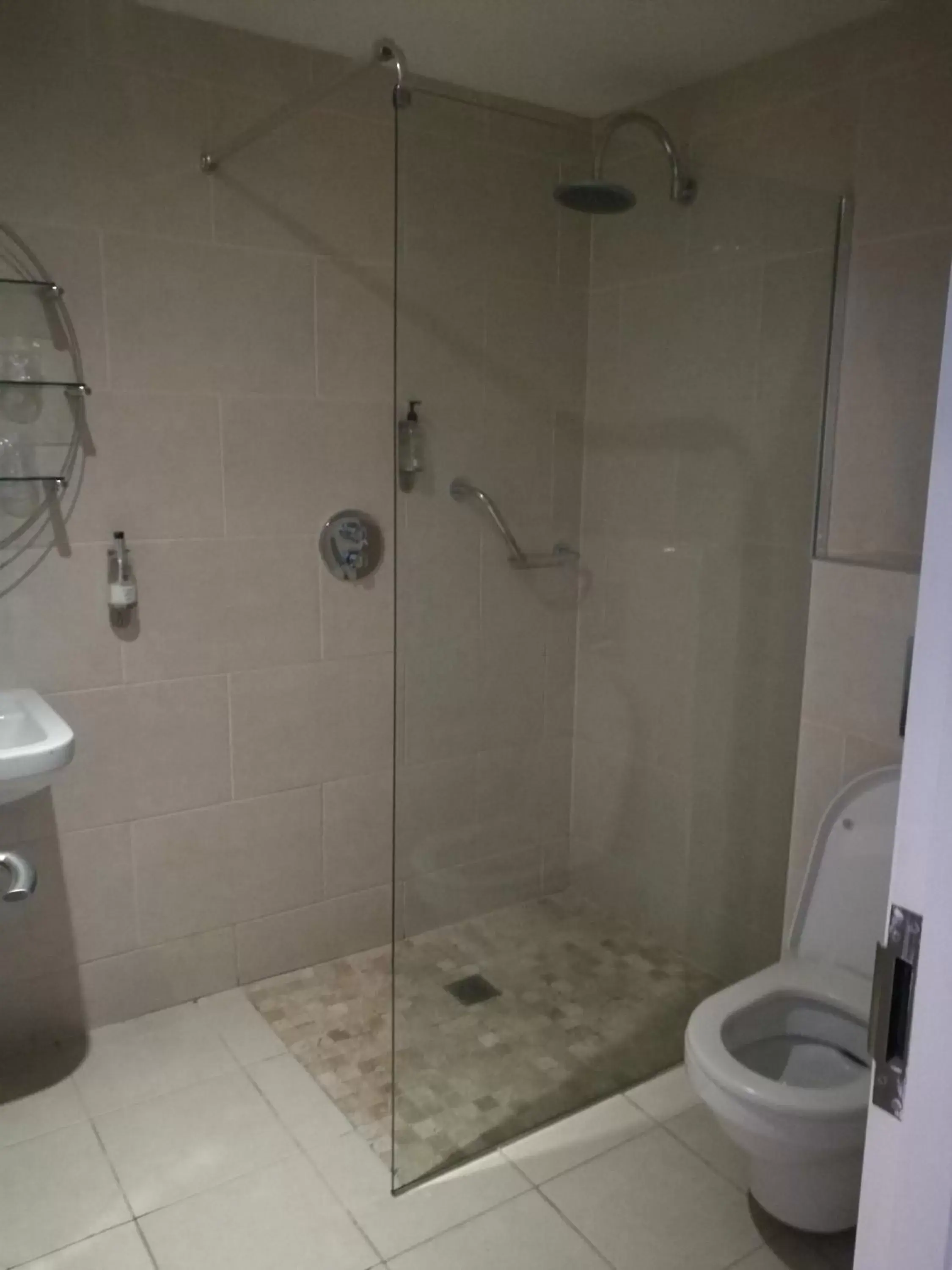 Standard Double Room in Barley Sheaf, Old Bridge Street EN SUITE ROOMS, ROOM ONLY Standard Double Room in Barley Sheaf, Old Bridge Street EN SUITE ROOMS, ROOM ONLY