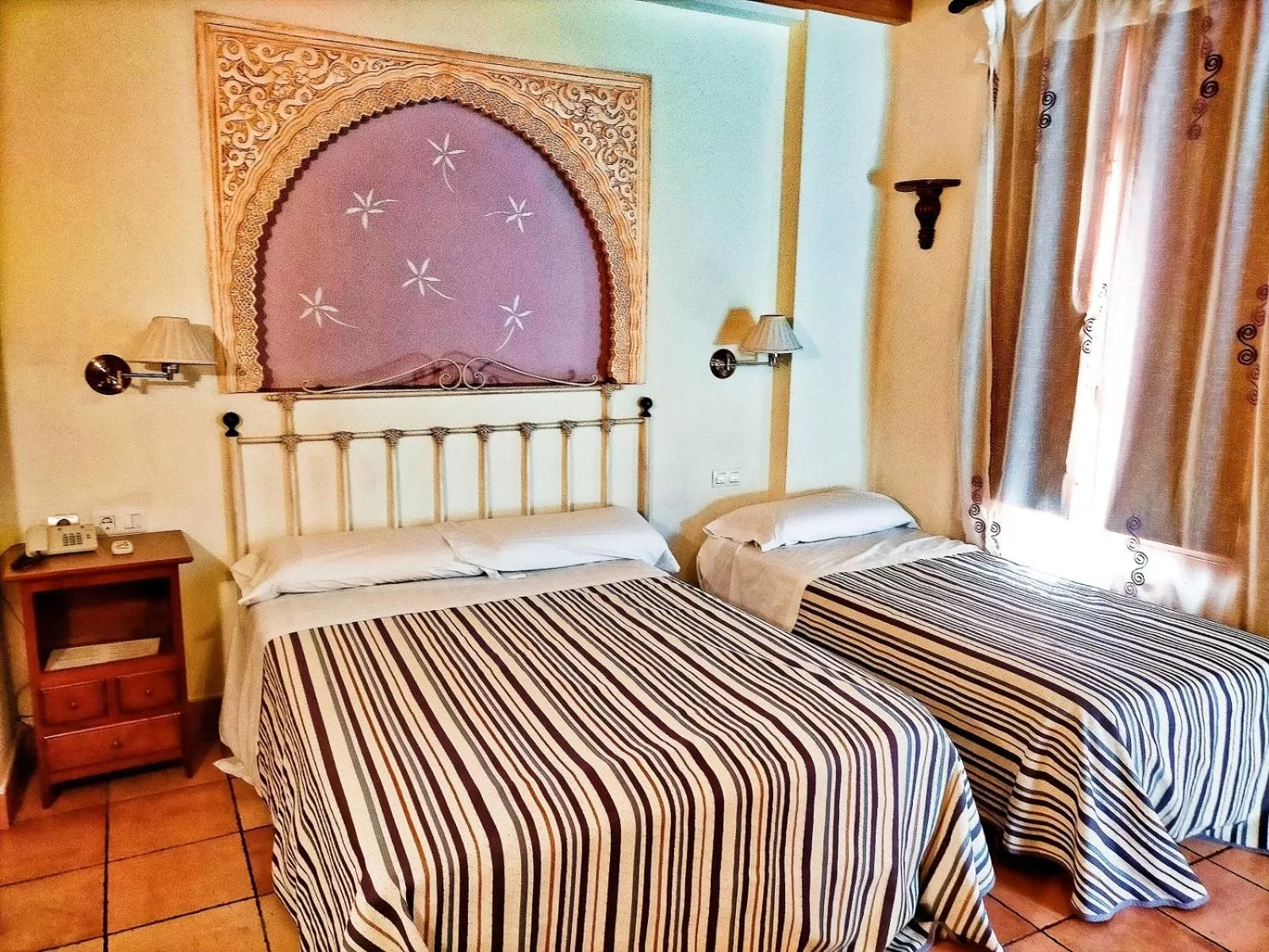 Bedroom, Bed in Abadía Hotel