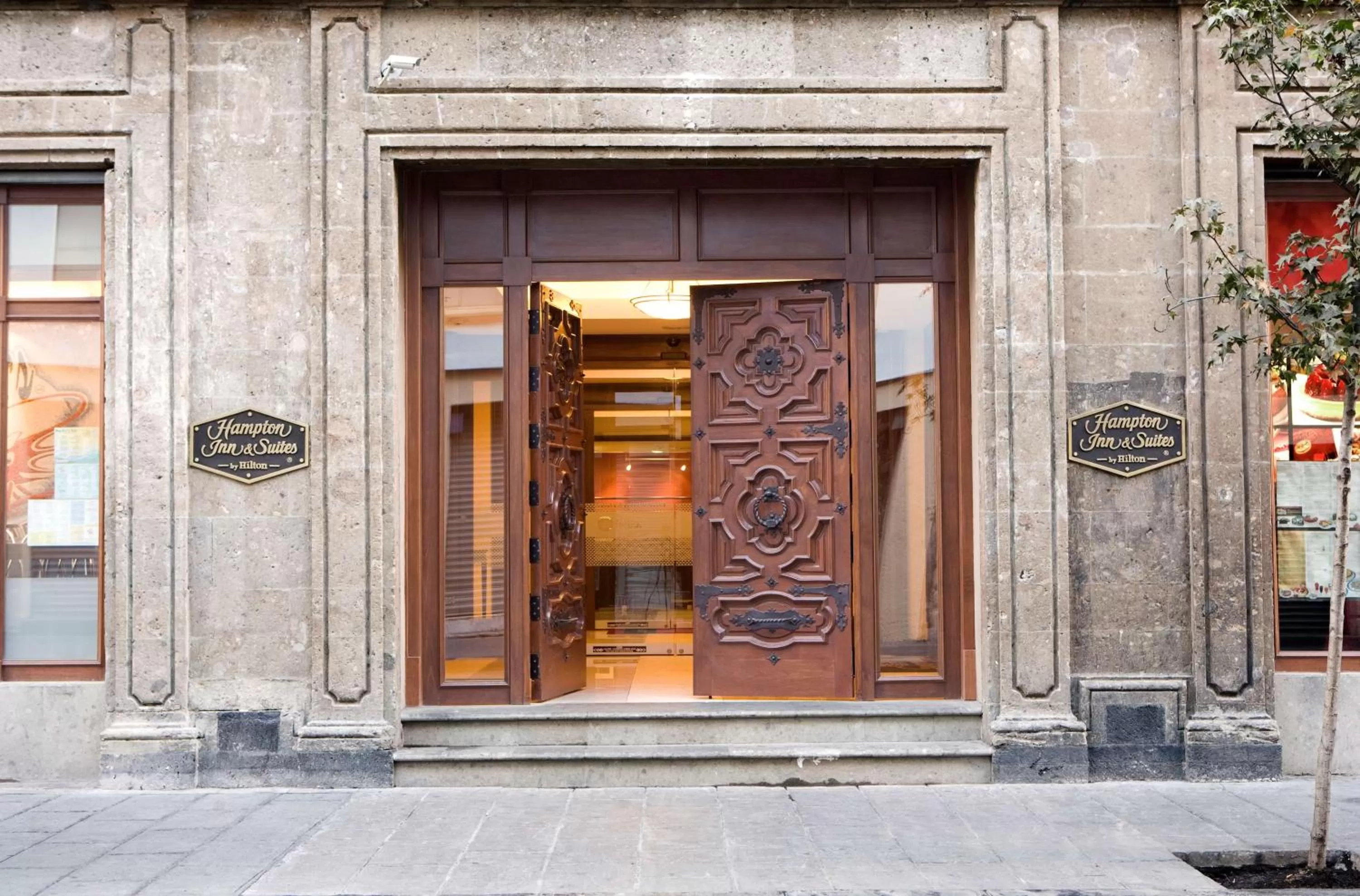 Property building in Hampton Inn & Suites Mexico City - Centro Historico