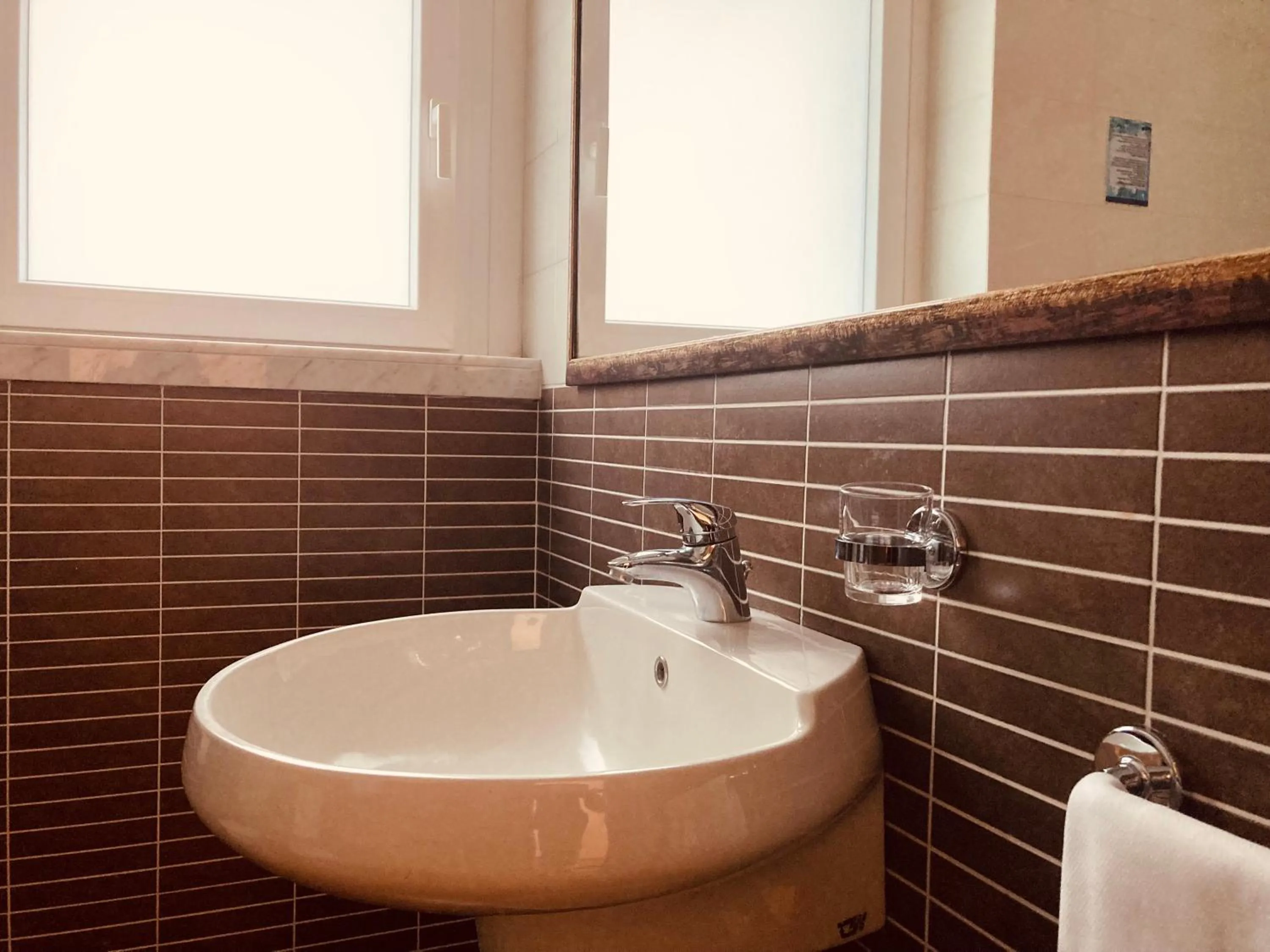 Bathroom in Hotel Ghironi