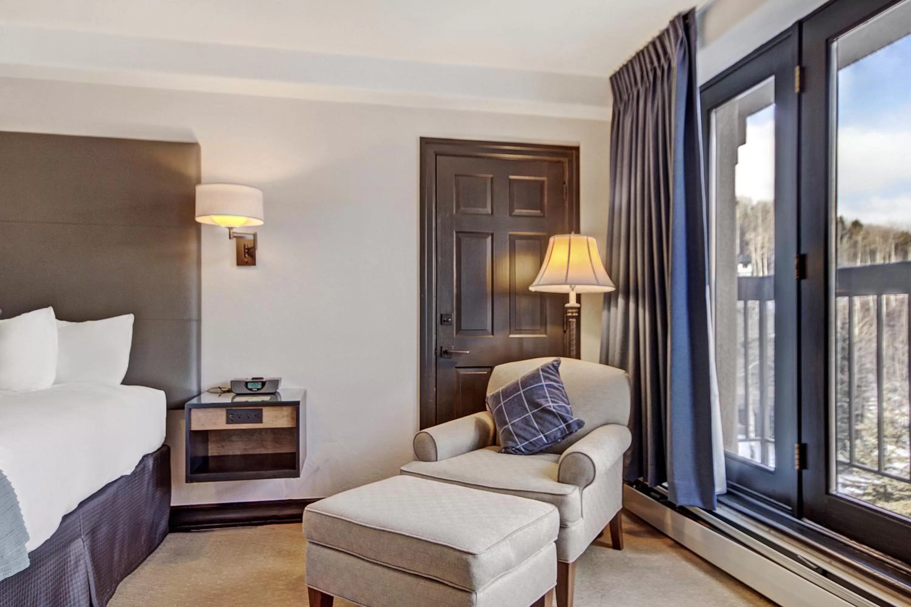 Bed in The Pines Lodge, a RockResort, by Vail Resorts